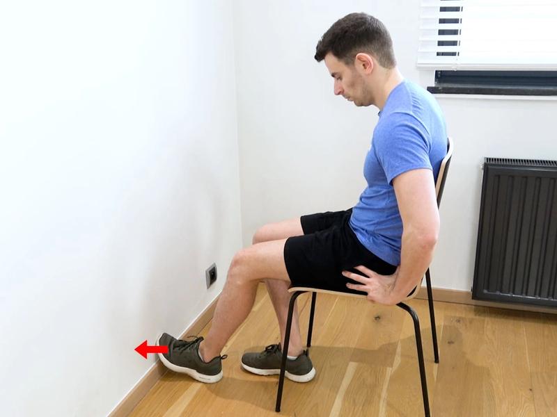 Isometric Quadriceps Contraction Against Wall, view 2