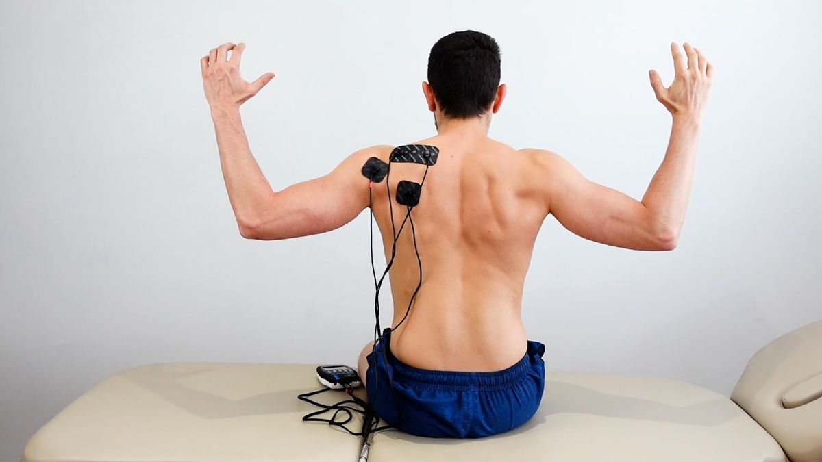 Shoulder External Rotation Exercise With Electrostimulation
