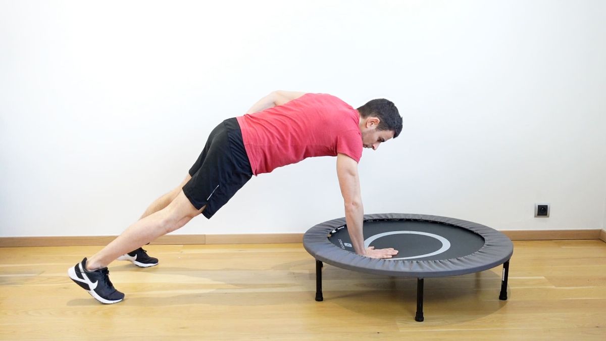 Single-Arm Shoulder Stabilization on Trampoline
