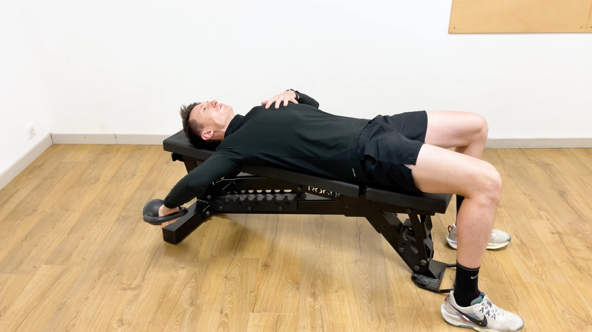Renforcement rotateurs internes en couché dorsal