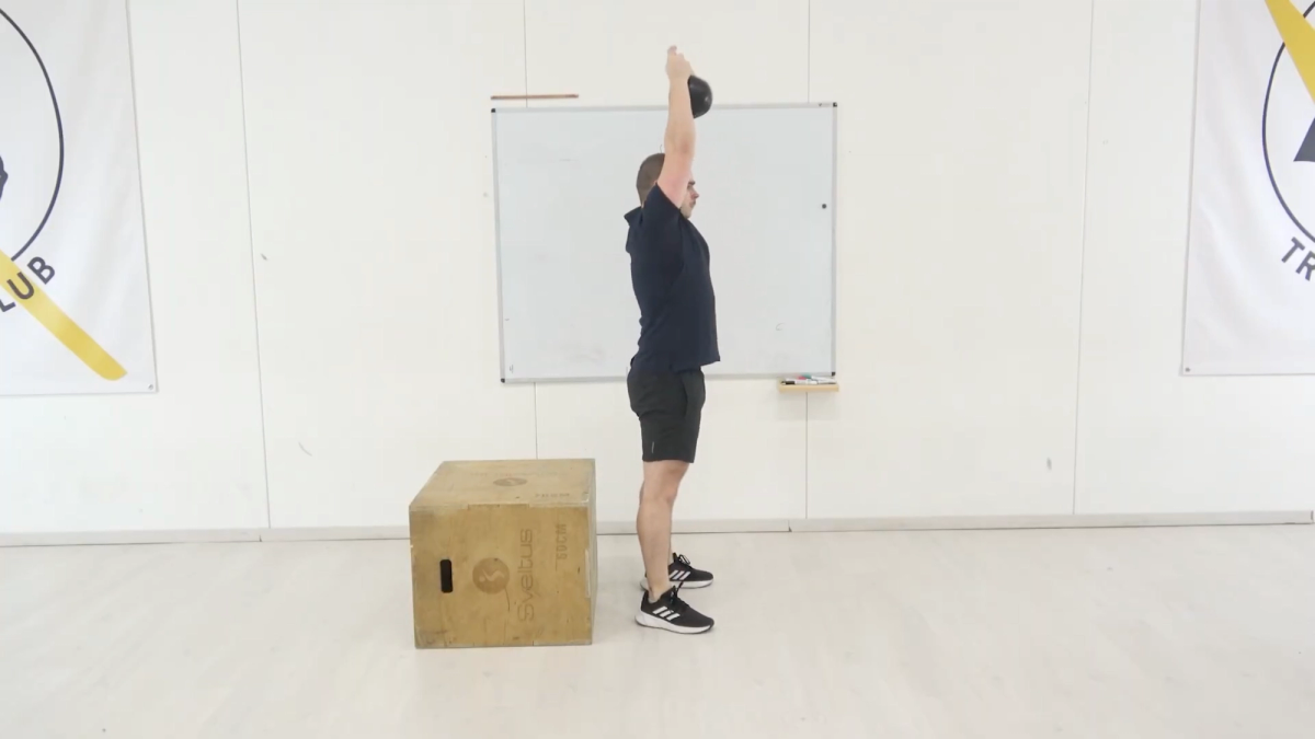 Squat With Overhead Raise