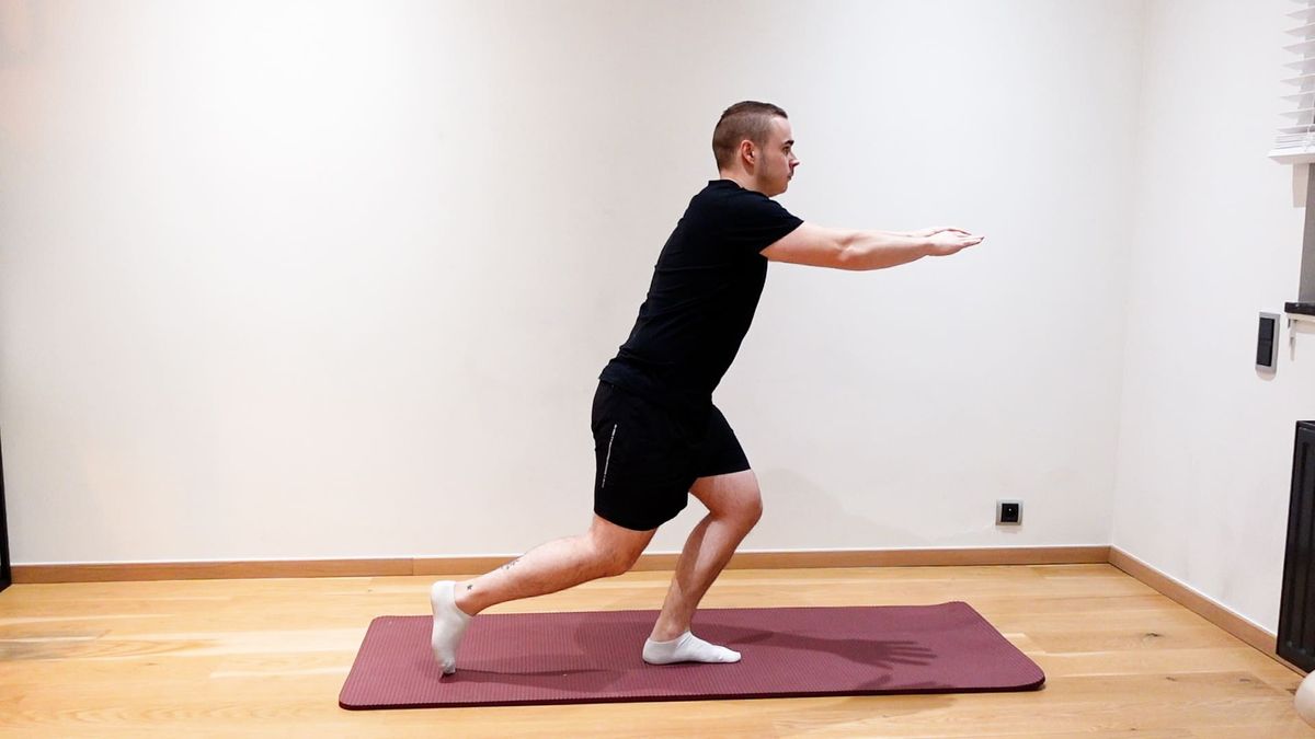 Squat unipodal avec allongement des bras