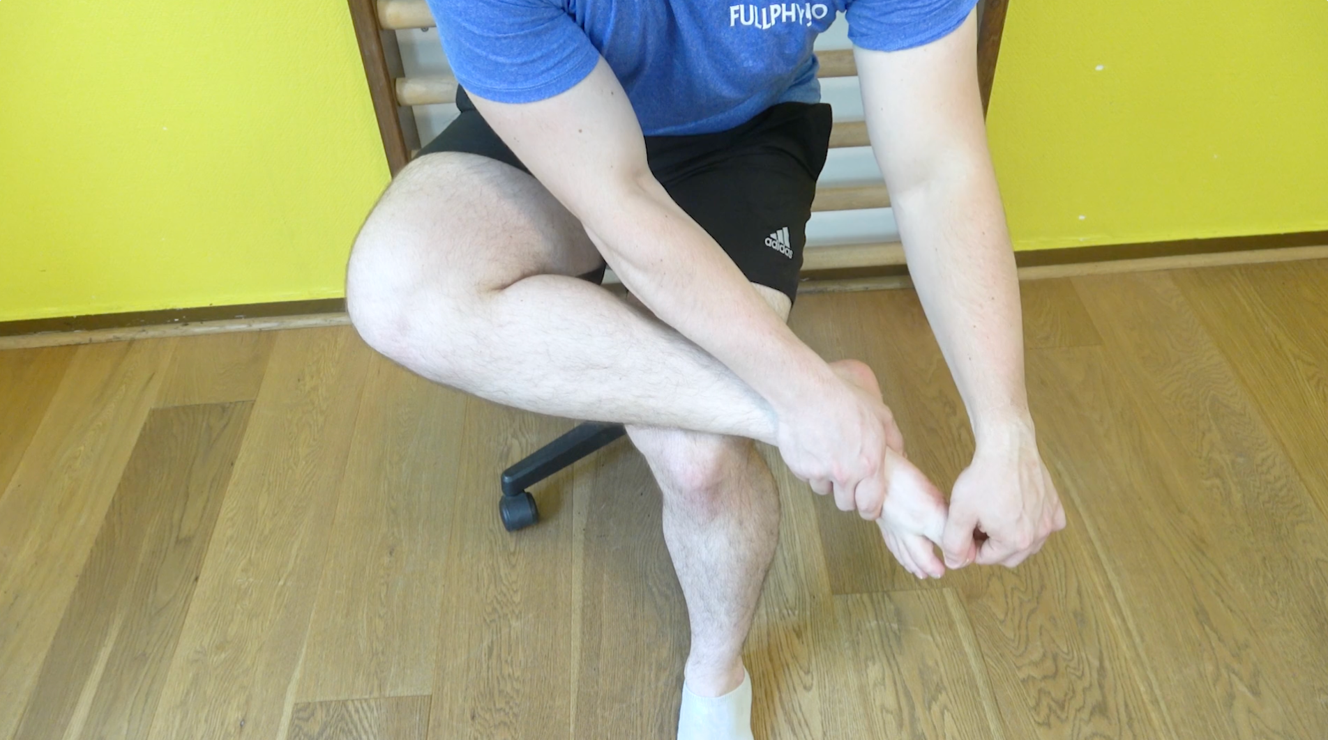 Mobilisation passive ABD / ADD hallux, vue 1