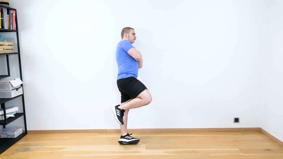 Ankle Twist With Inclined Body