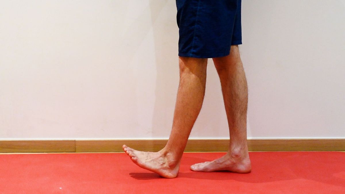 Dorsal Flexion Mobilization in Standing Position