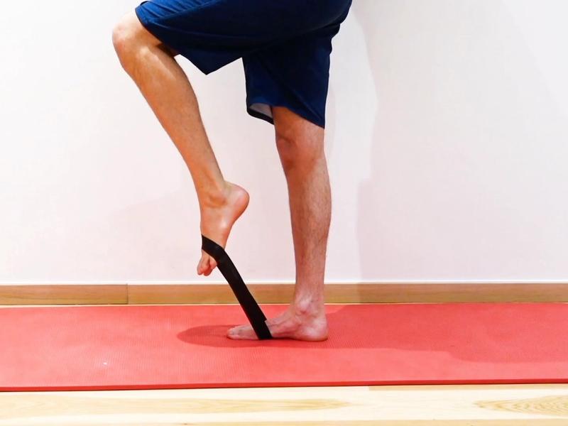 Dorsiflexion Strengthening With Elastic Band, view 1
