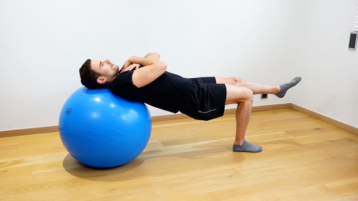 Single-Leg Bridge on Swiss Ball