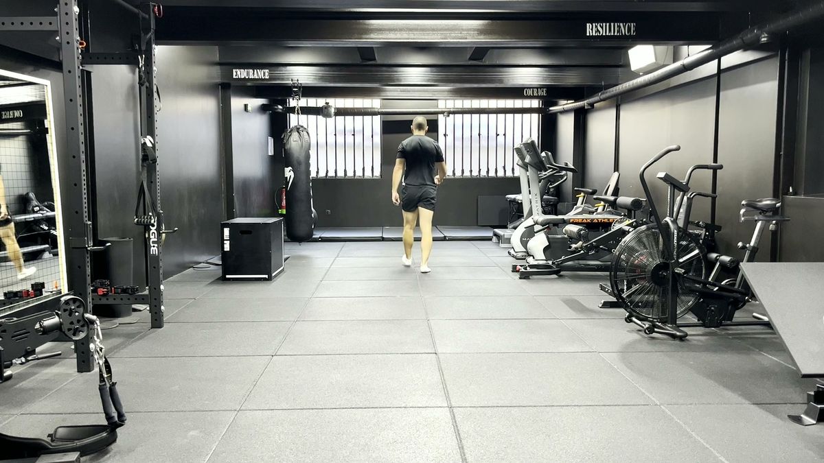 Hop jump en alternance avec single-leg CMJ