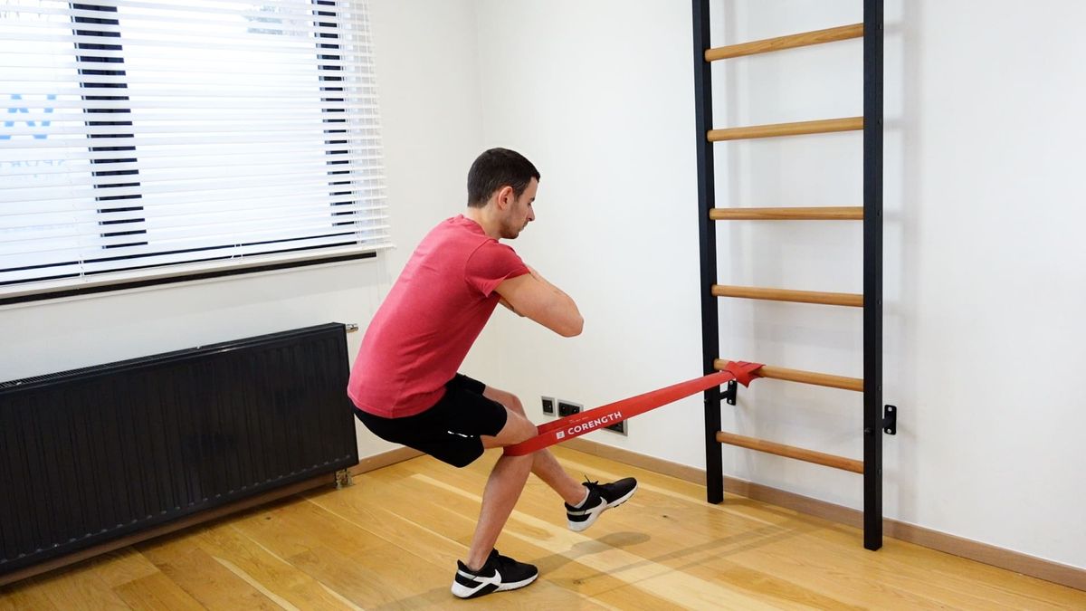 Single-Leg Spanish Squat