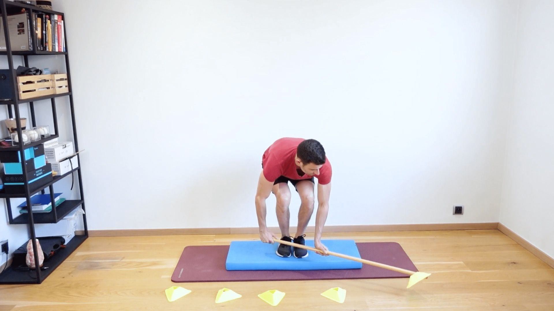 Equilibre pieds joints sur Airex, vue 2