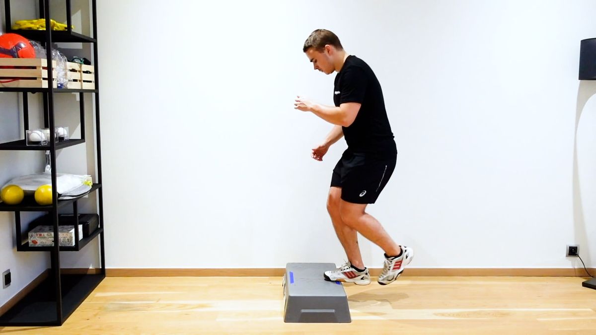 Réception avant pied sur step