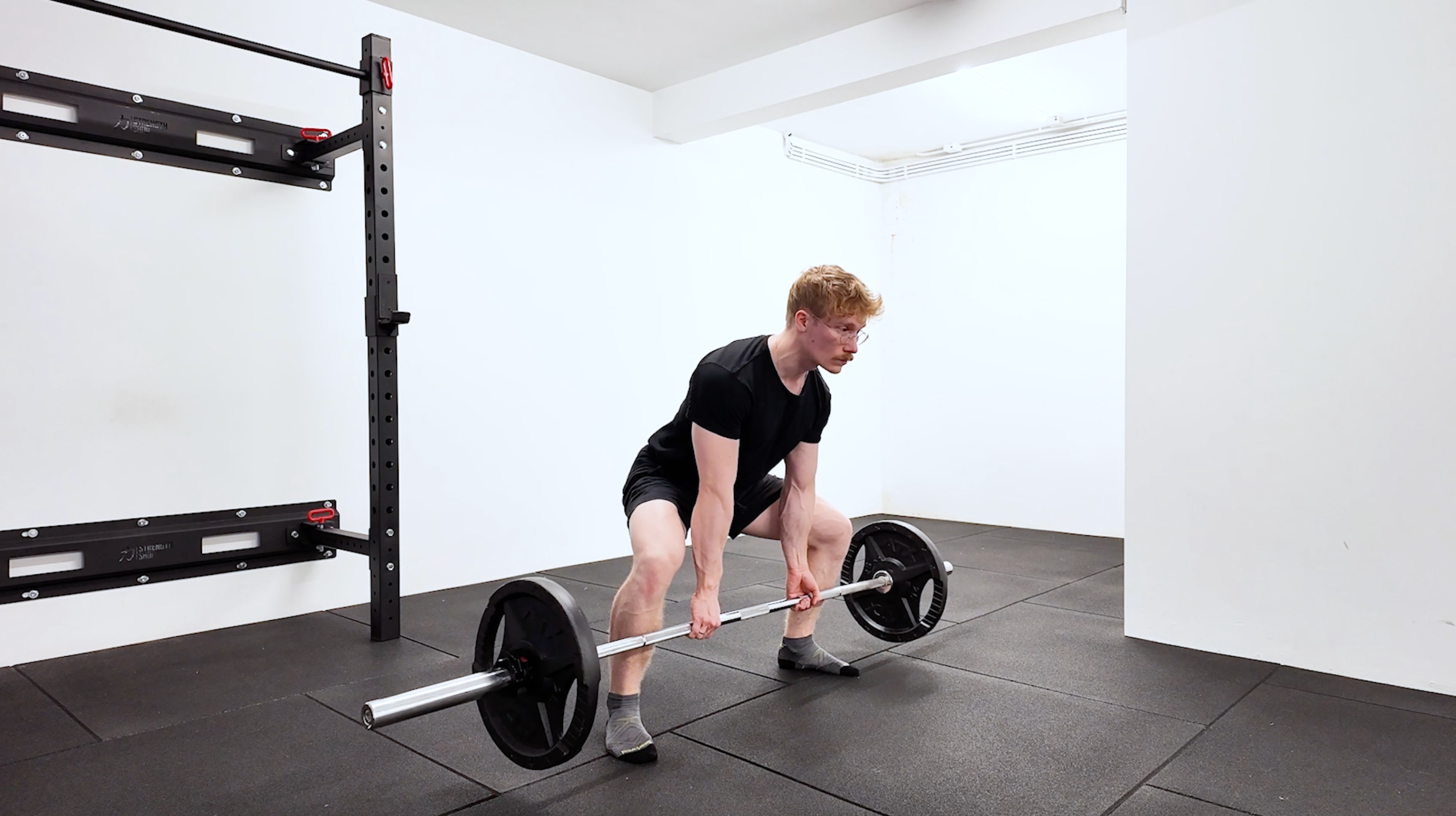 Pause Sumo Deadlift
