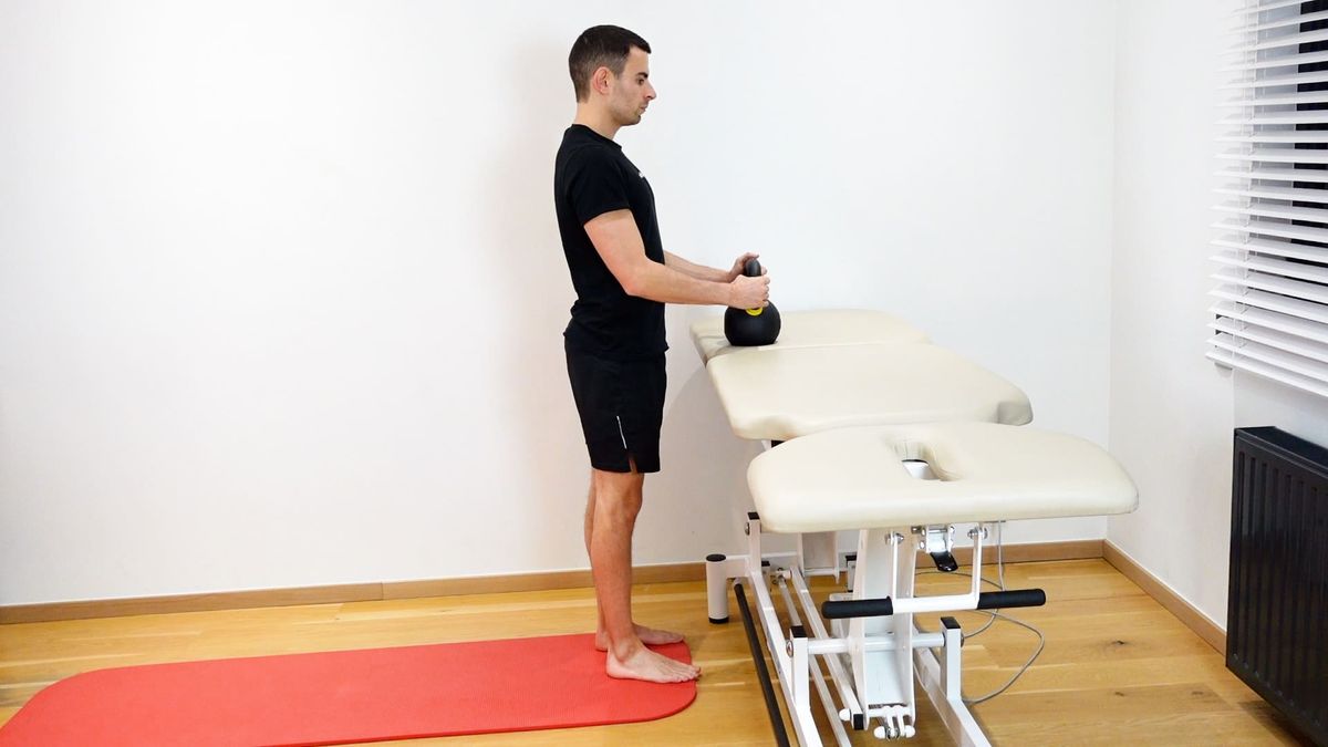 Weight-Lifting Exercise at Hip Height
