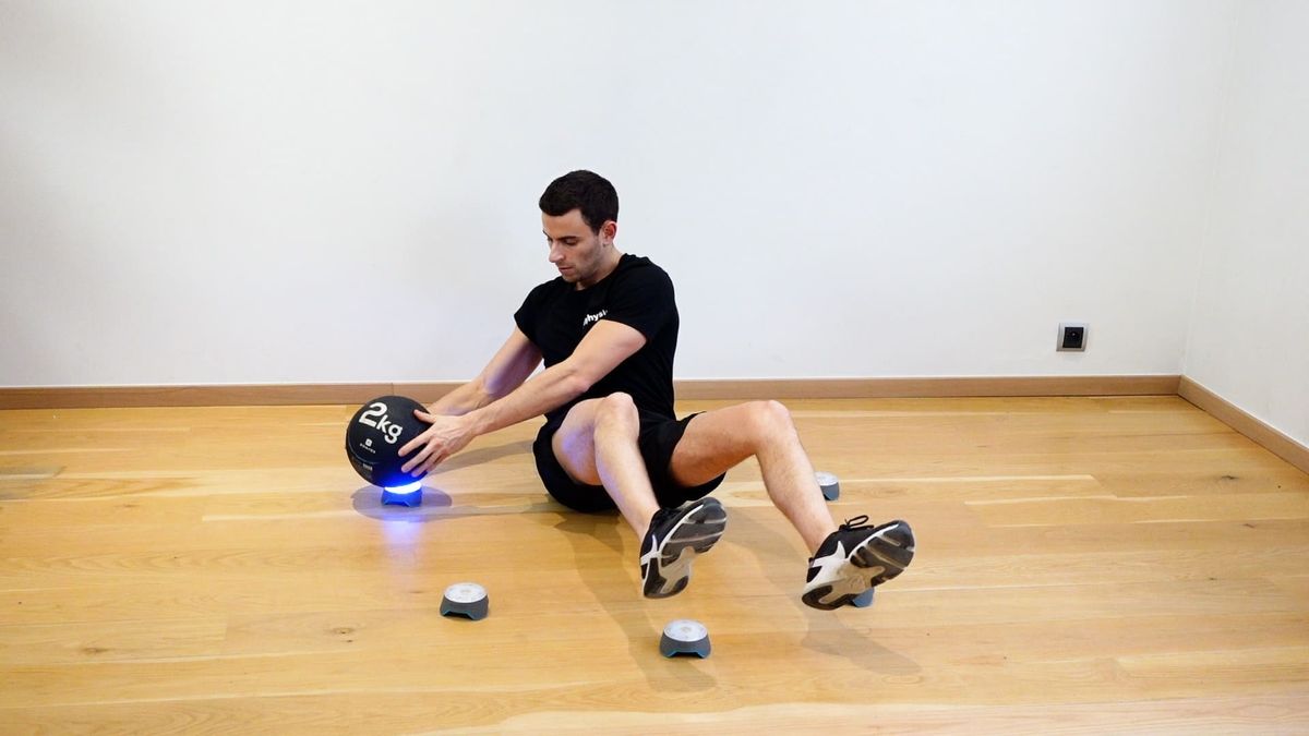Dynamic Abdominal Strengthening With BlazePod