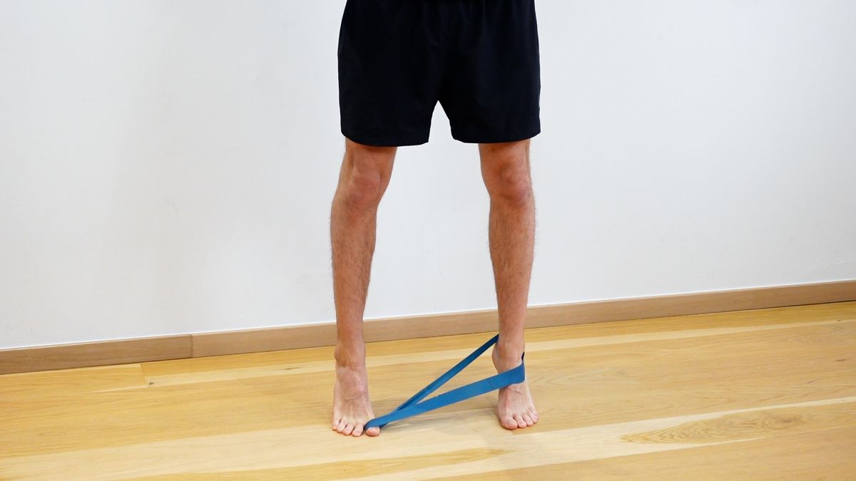 Mise sur pointe des pieds avec contrôle de l'hallux