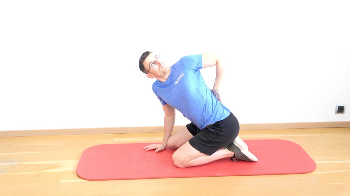 Thoracic Rotation Seated on the Heels