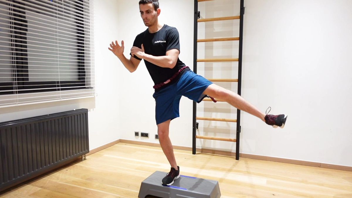 Step up & ABD hanche avec traction arrière
