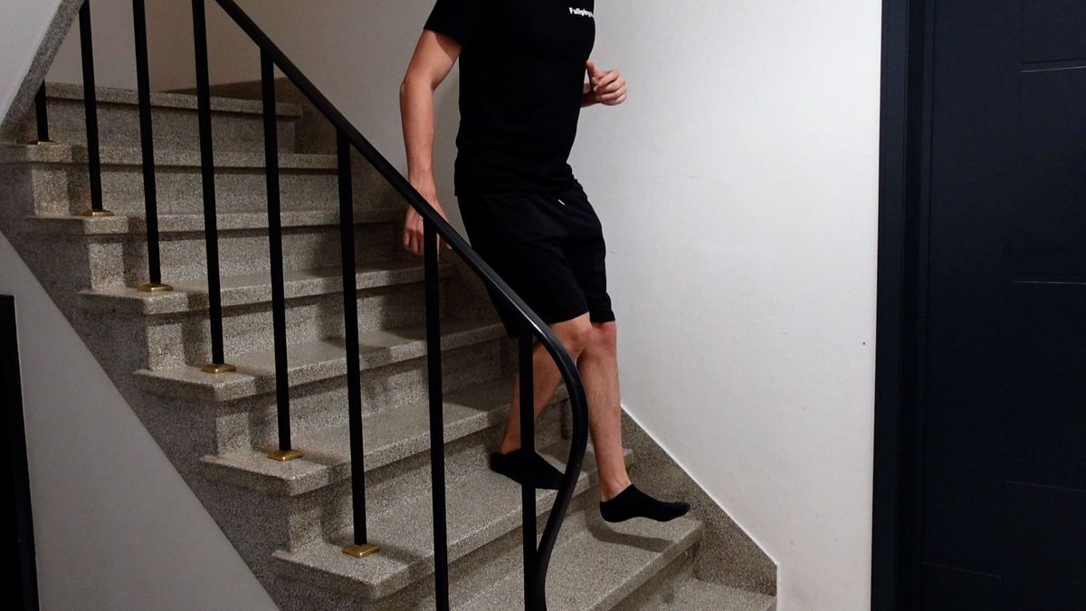 Descending Stairs