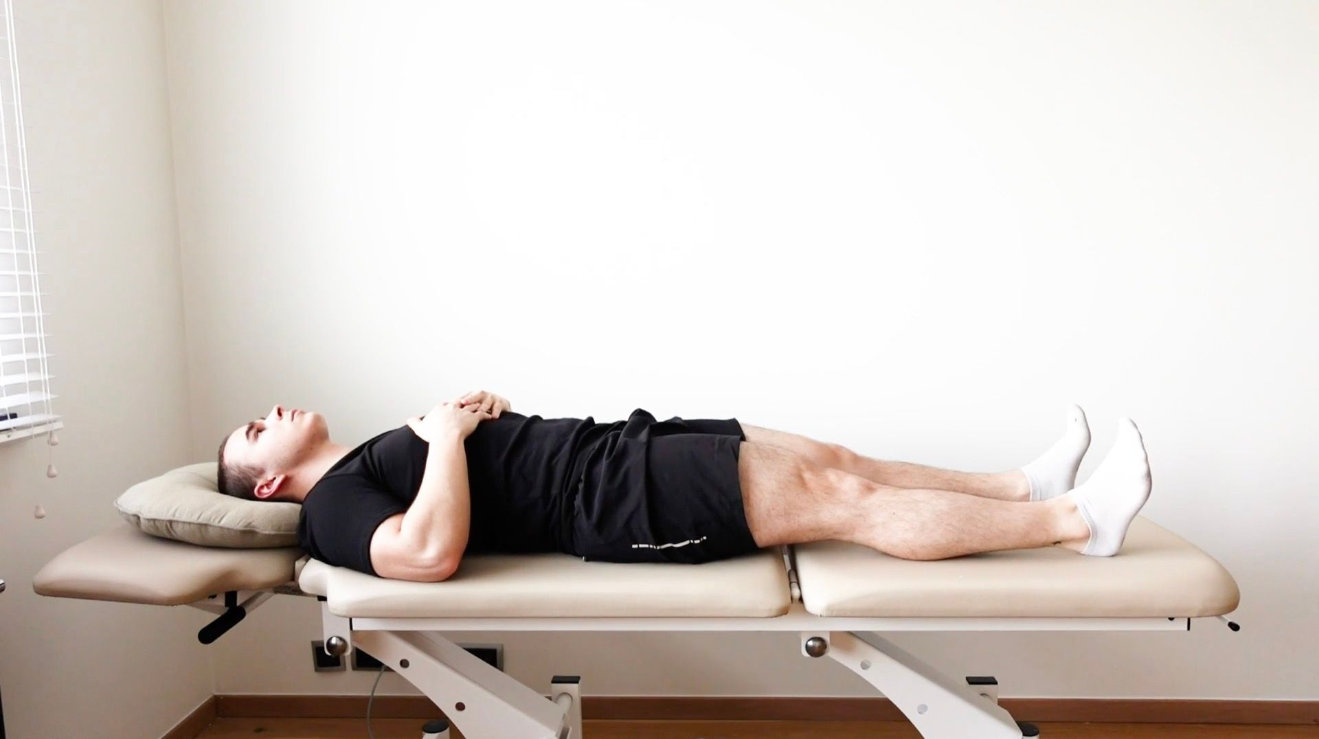 Straight-Leg Raise, view 1