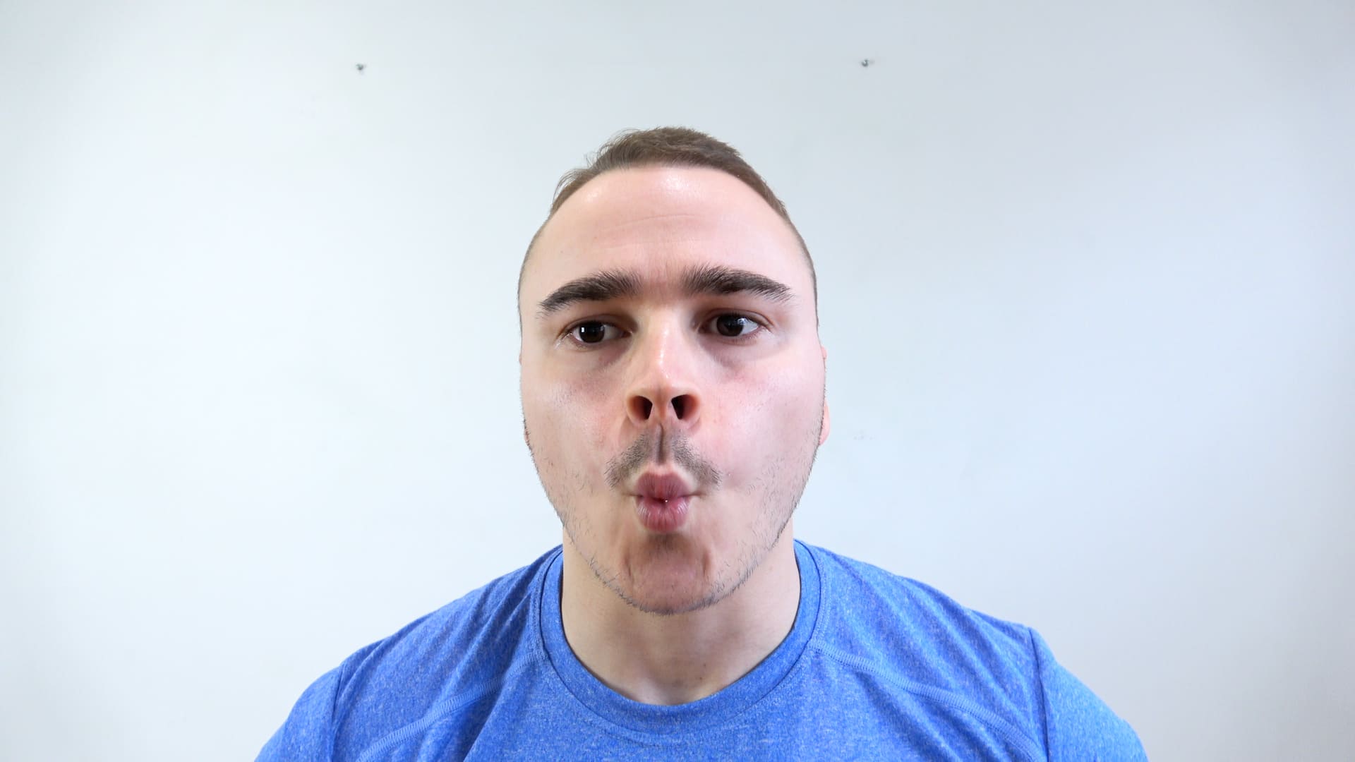 Bisous en cul de poule, vue 1