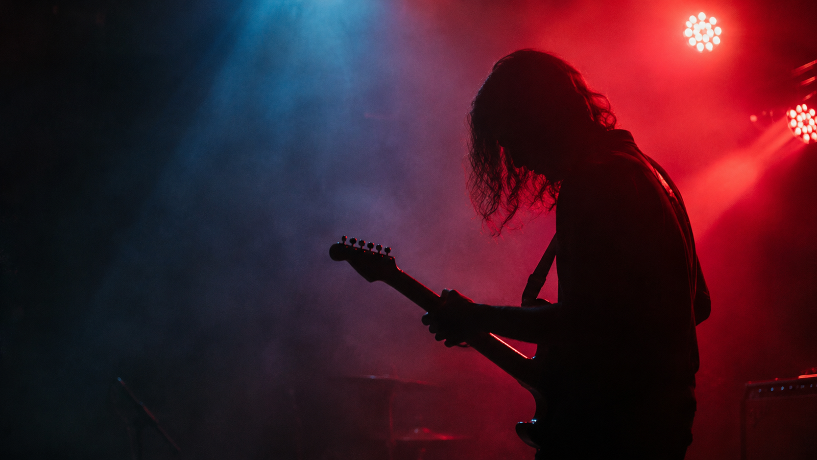 Alternative metal never really left