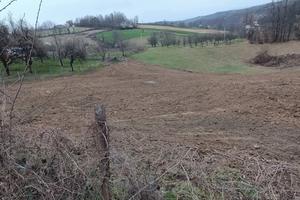 Prodaja zemljišta Donja Kamenica 2