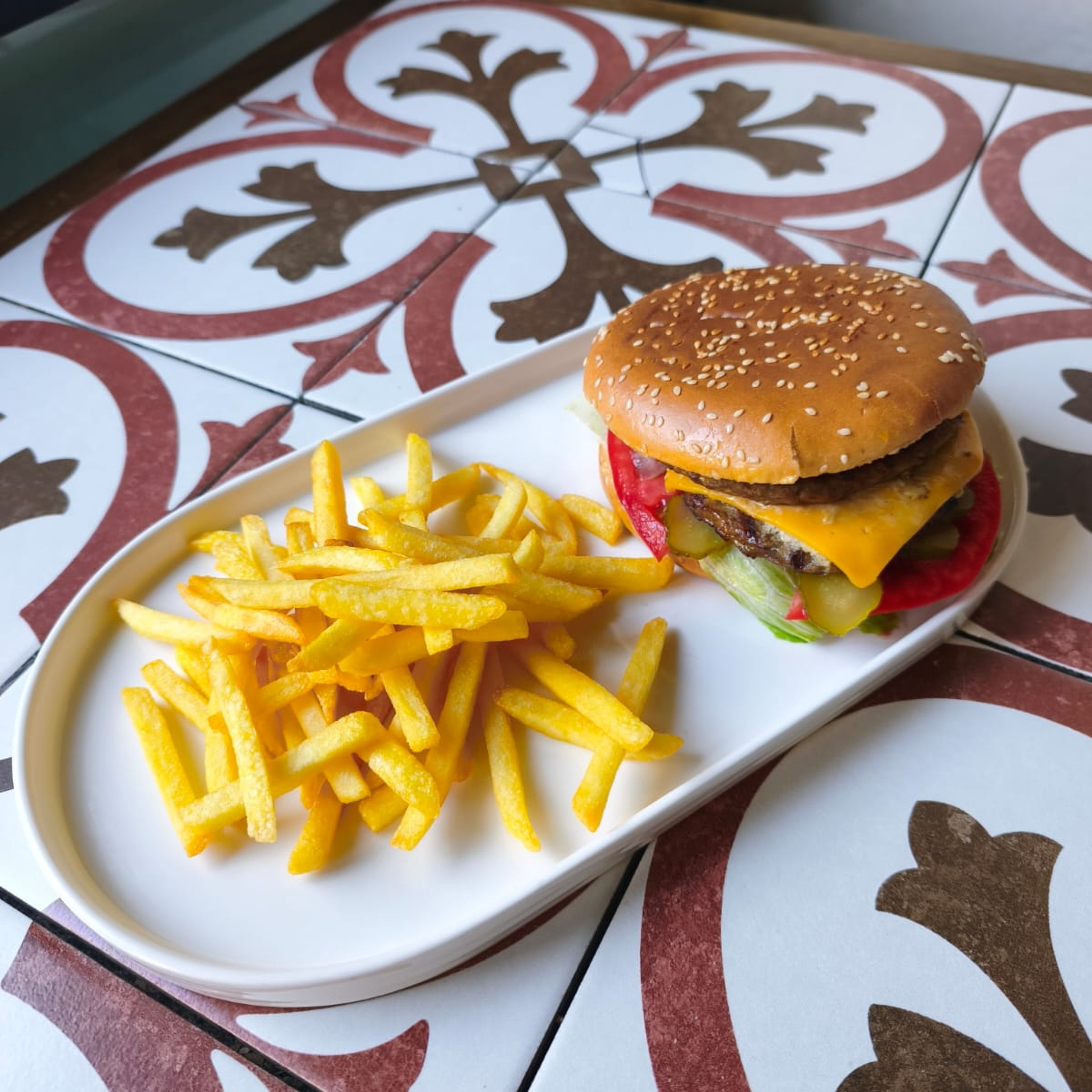 Happy Cheeseburger