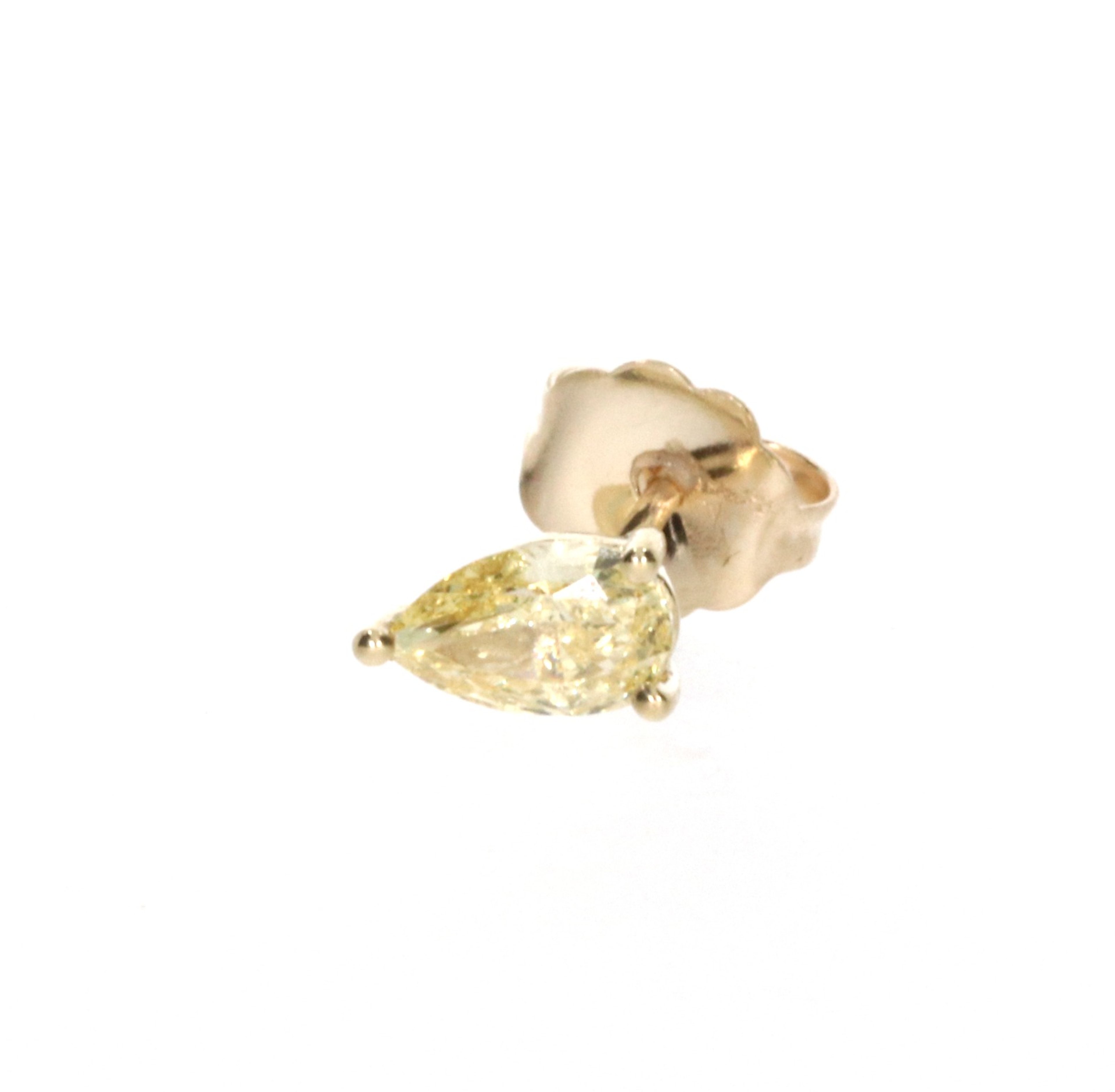 Yellow earring 
