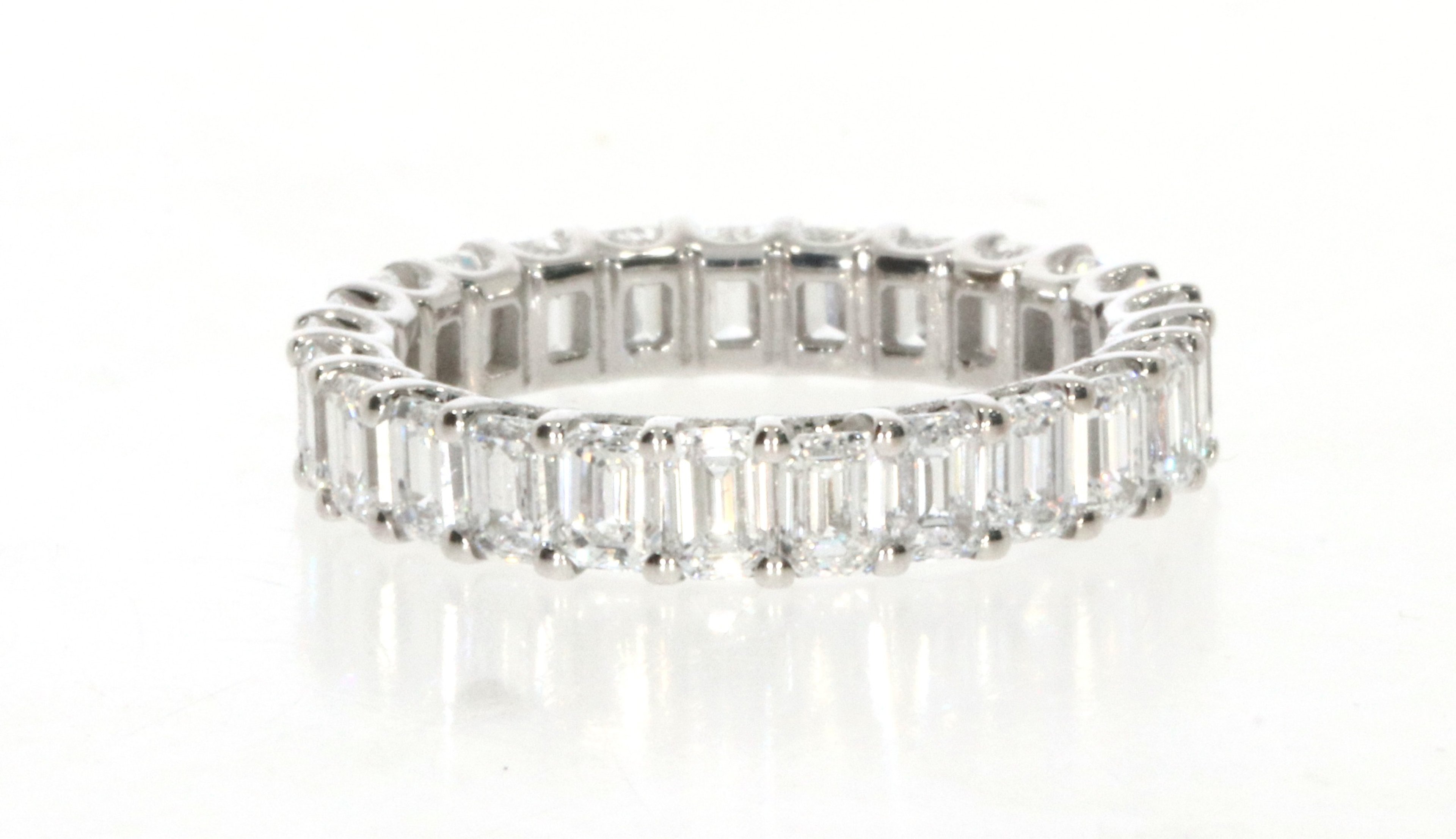 Emerald Full Eternity Band