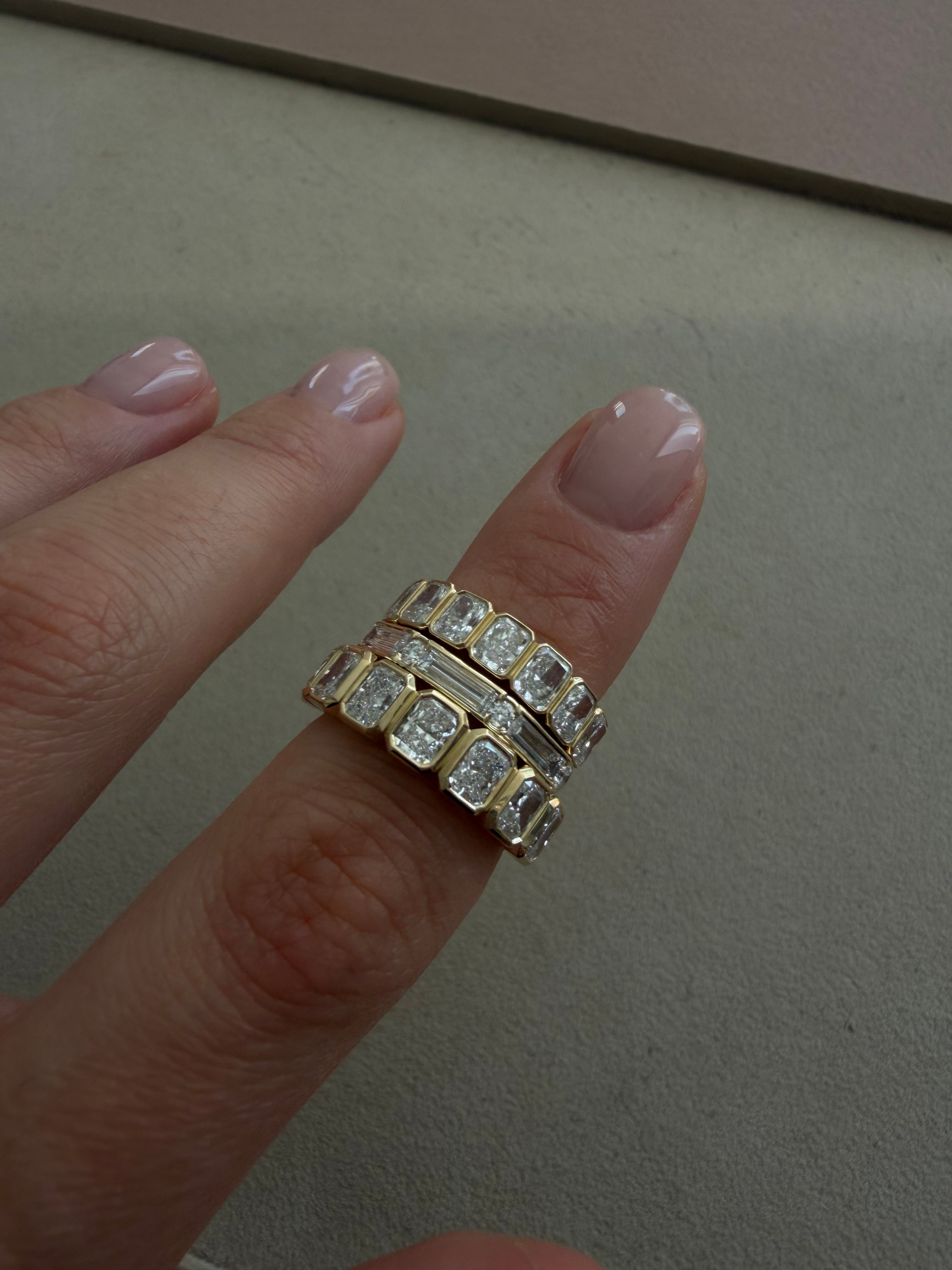 Radiant Bezel Band