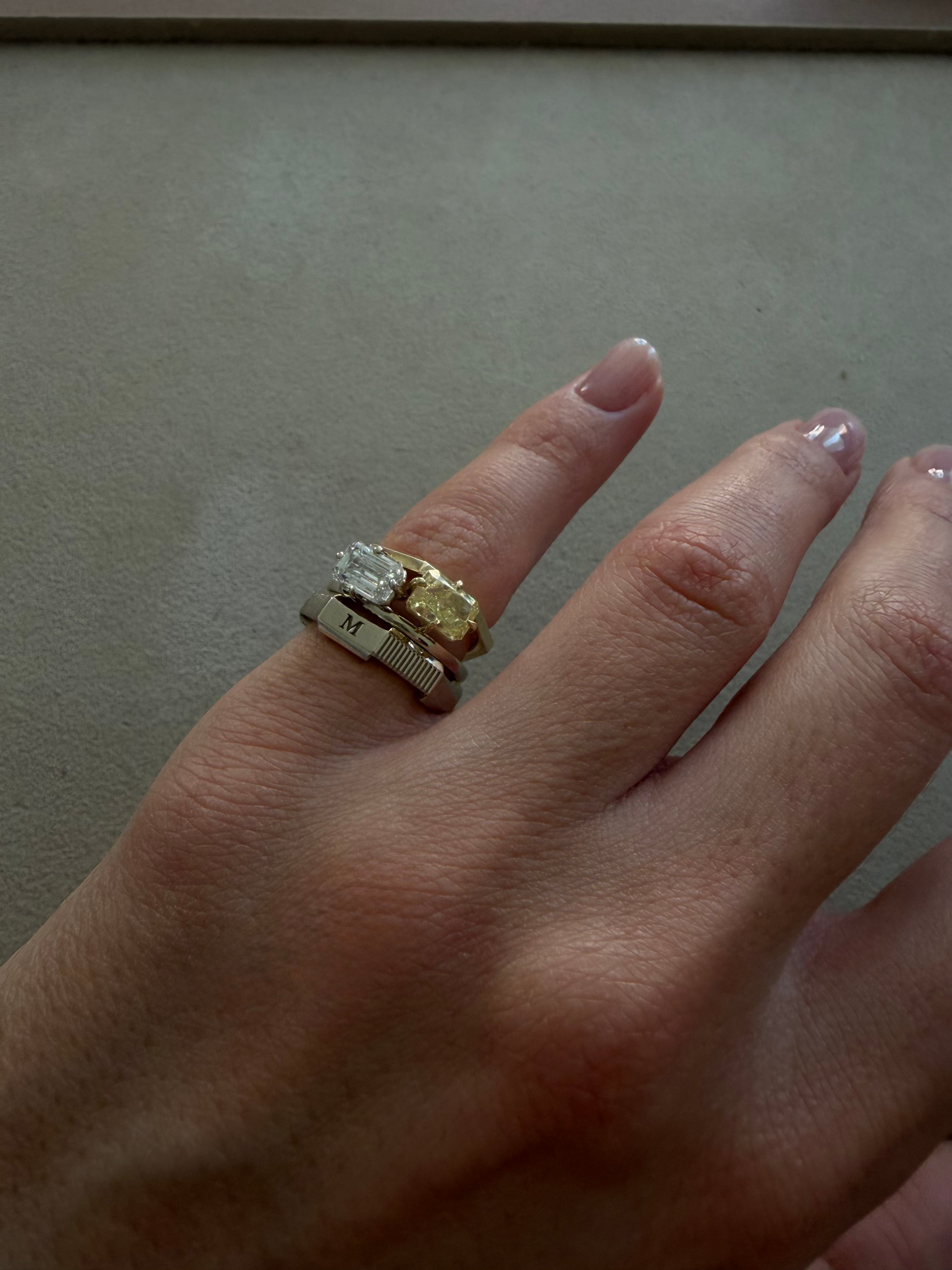 Air Set Diamond Ring