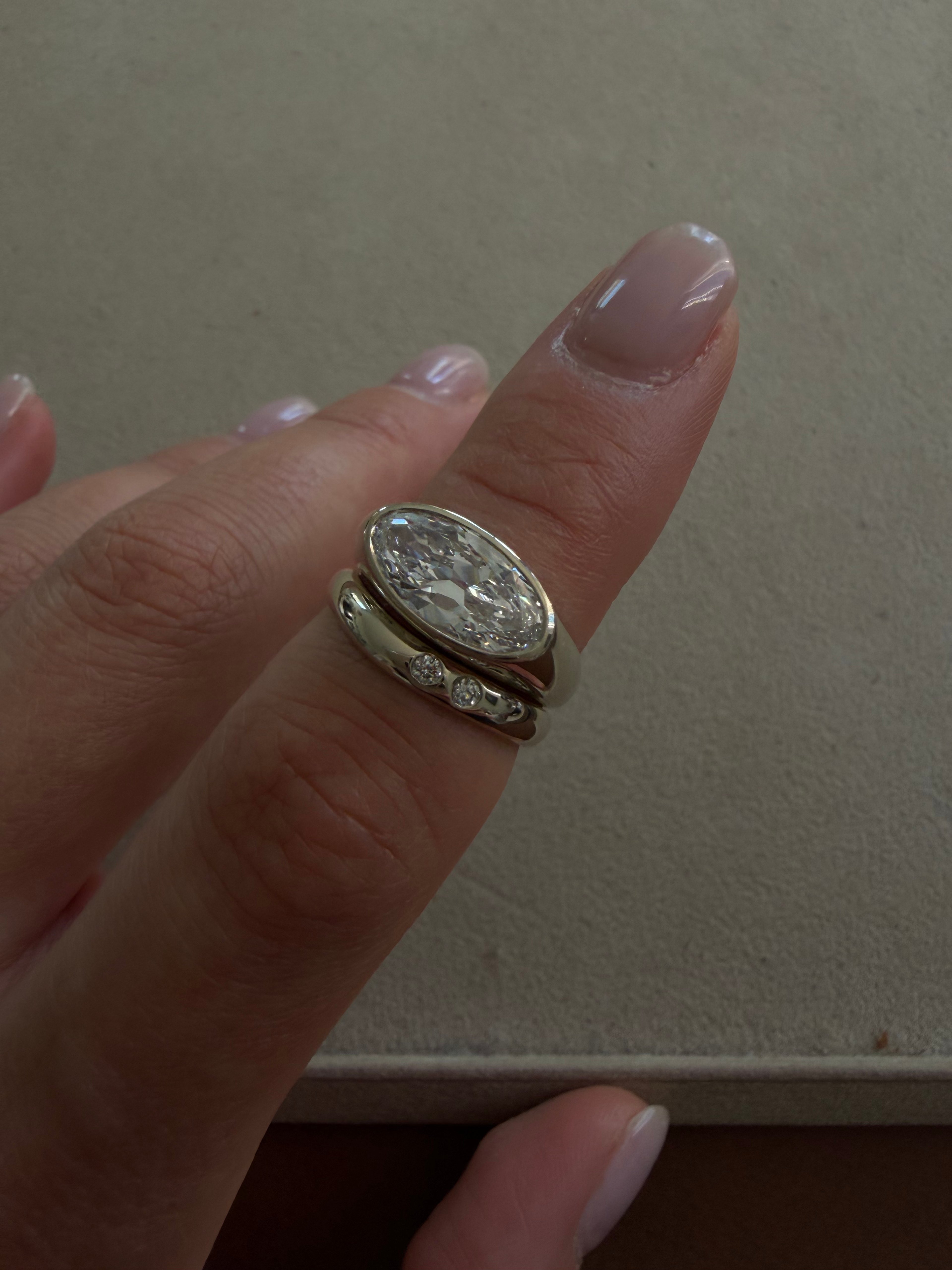 Old Cut Oval Ring