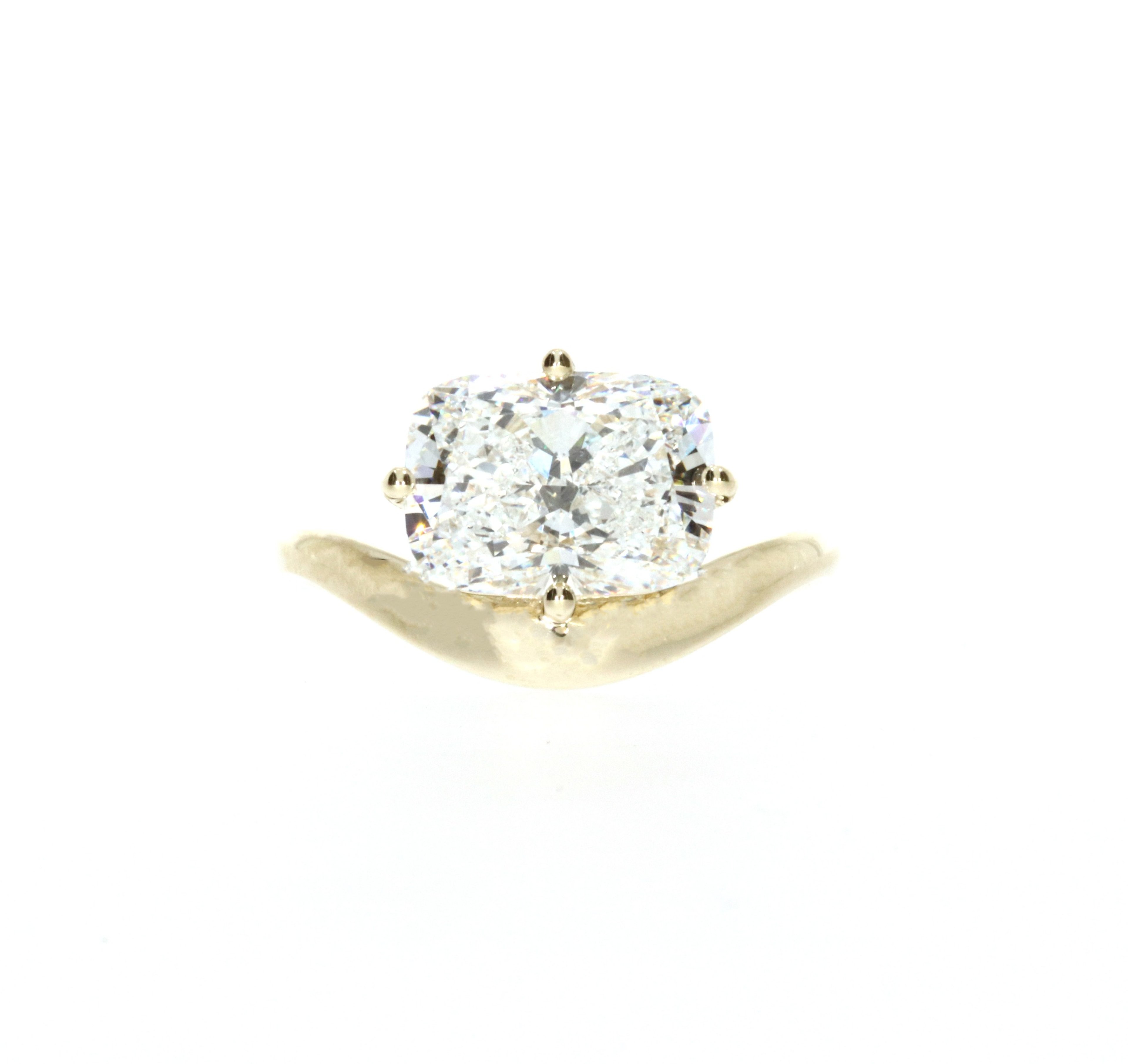Bold Floating Cushion Wave Ring