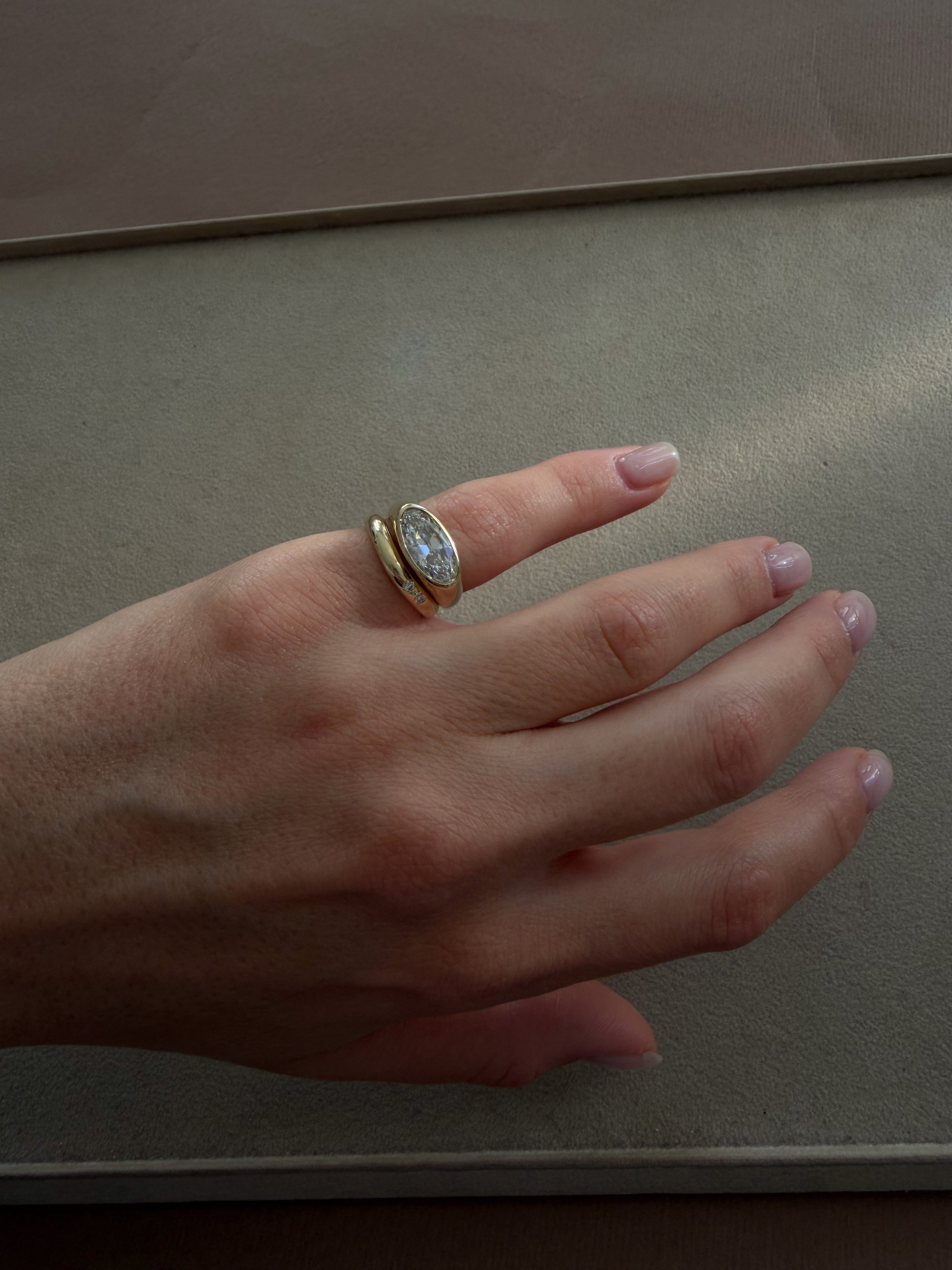 Old Cut Oval Ring