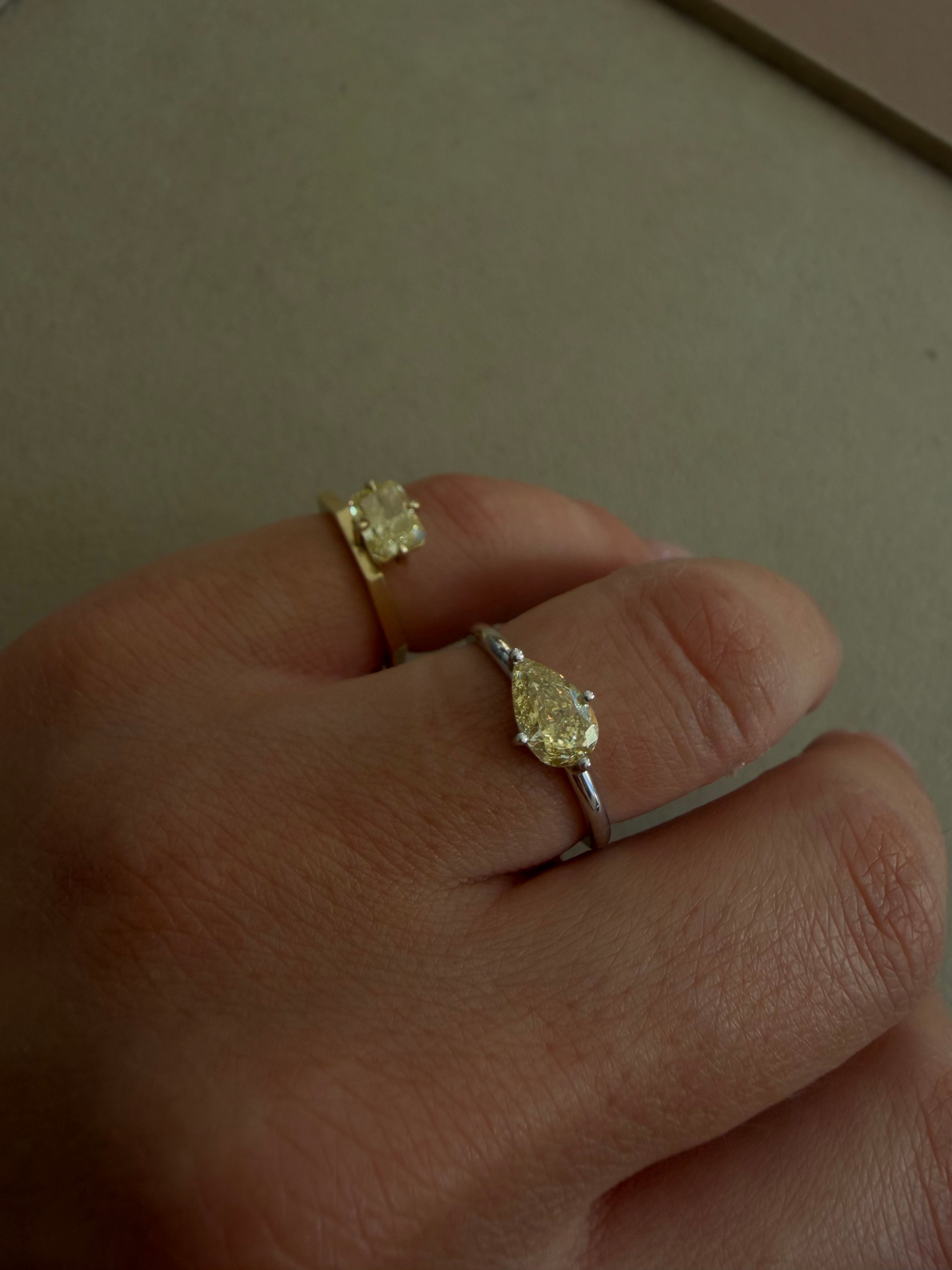pear yellow