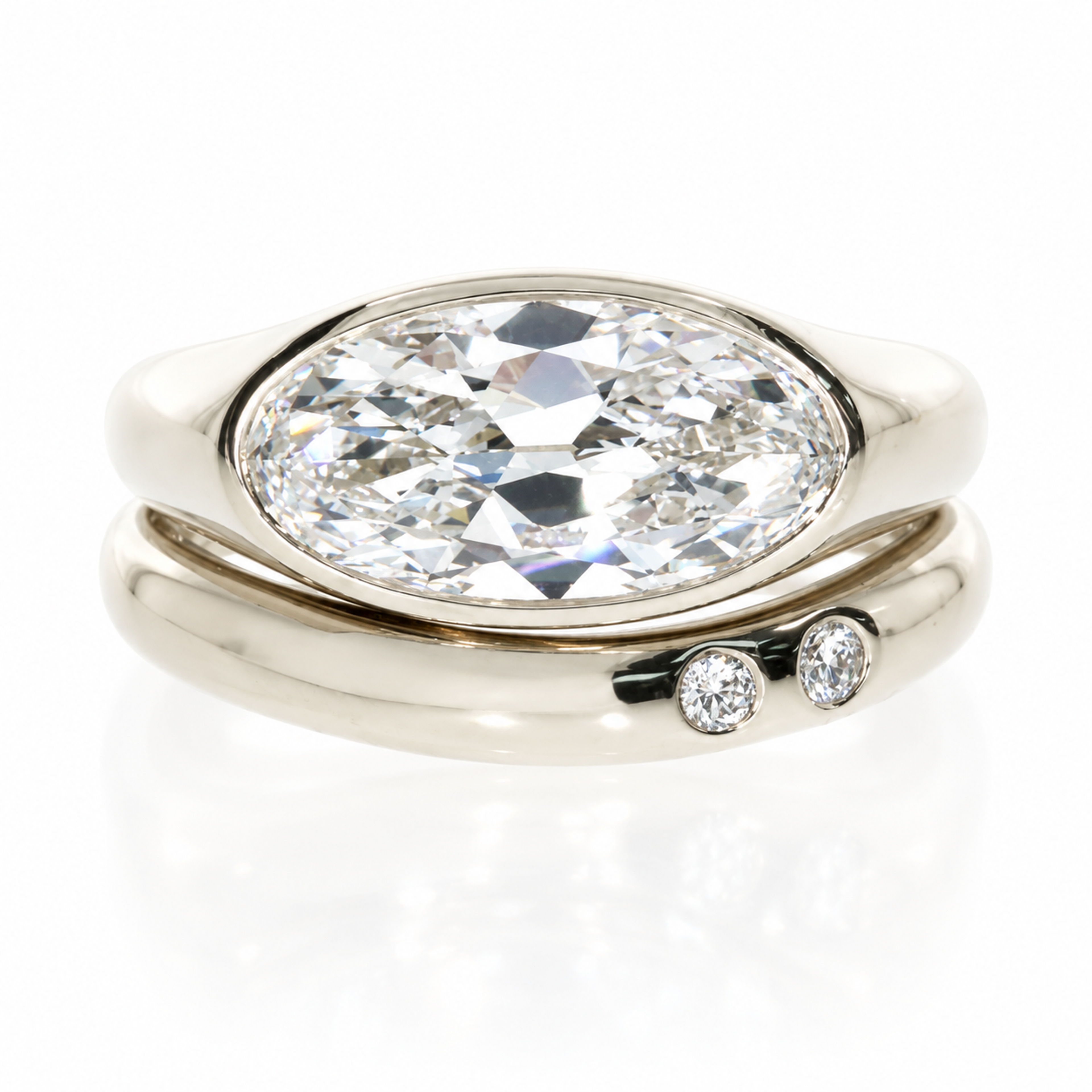 Old Cut Oval Ring 