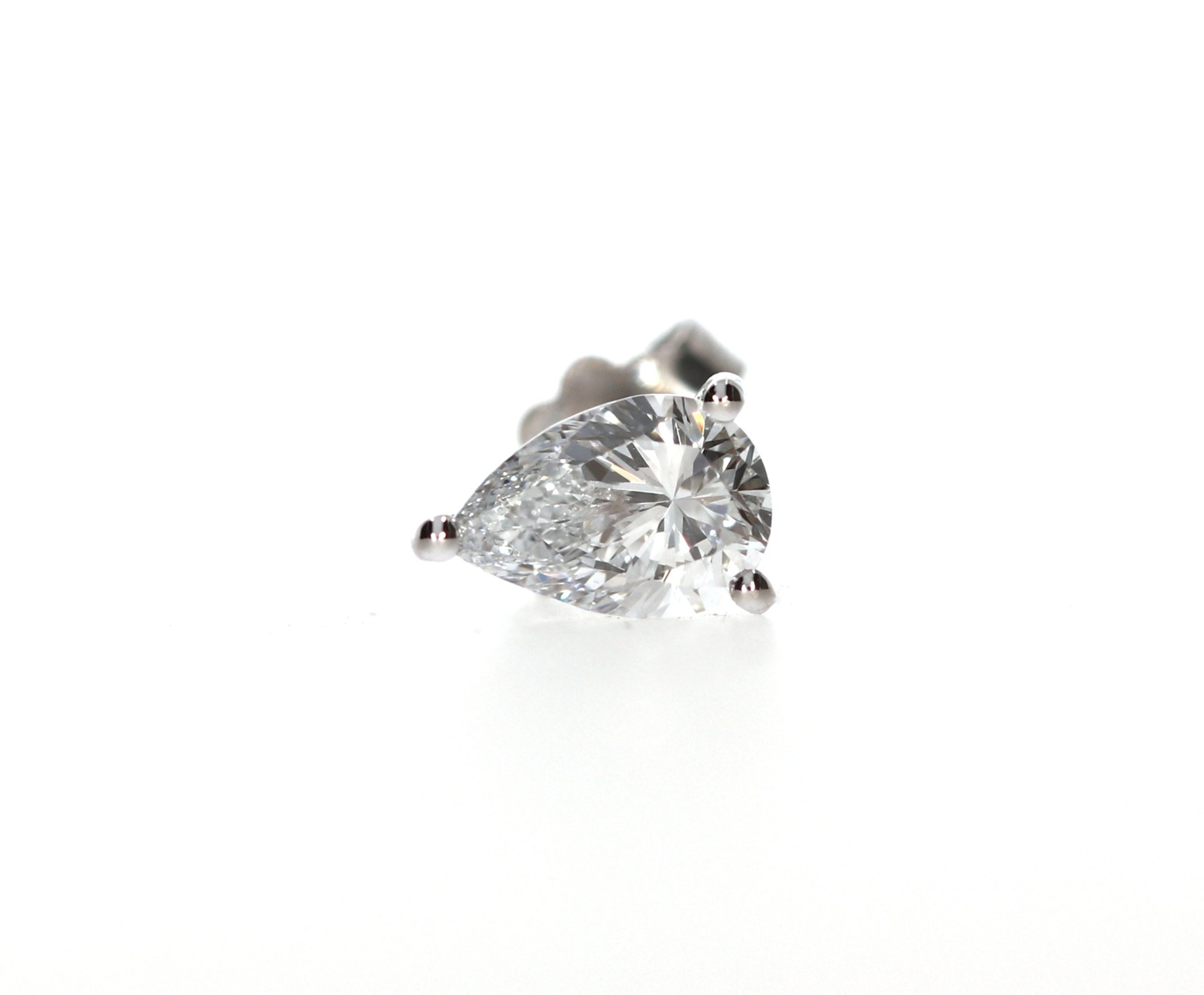 Pear Diamond Stud