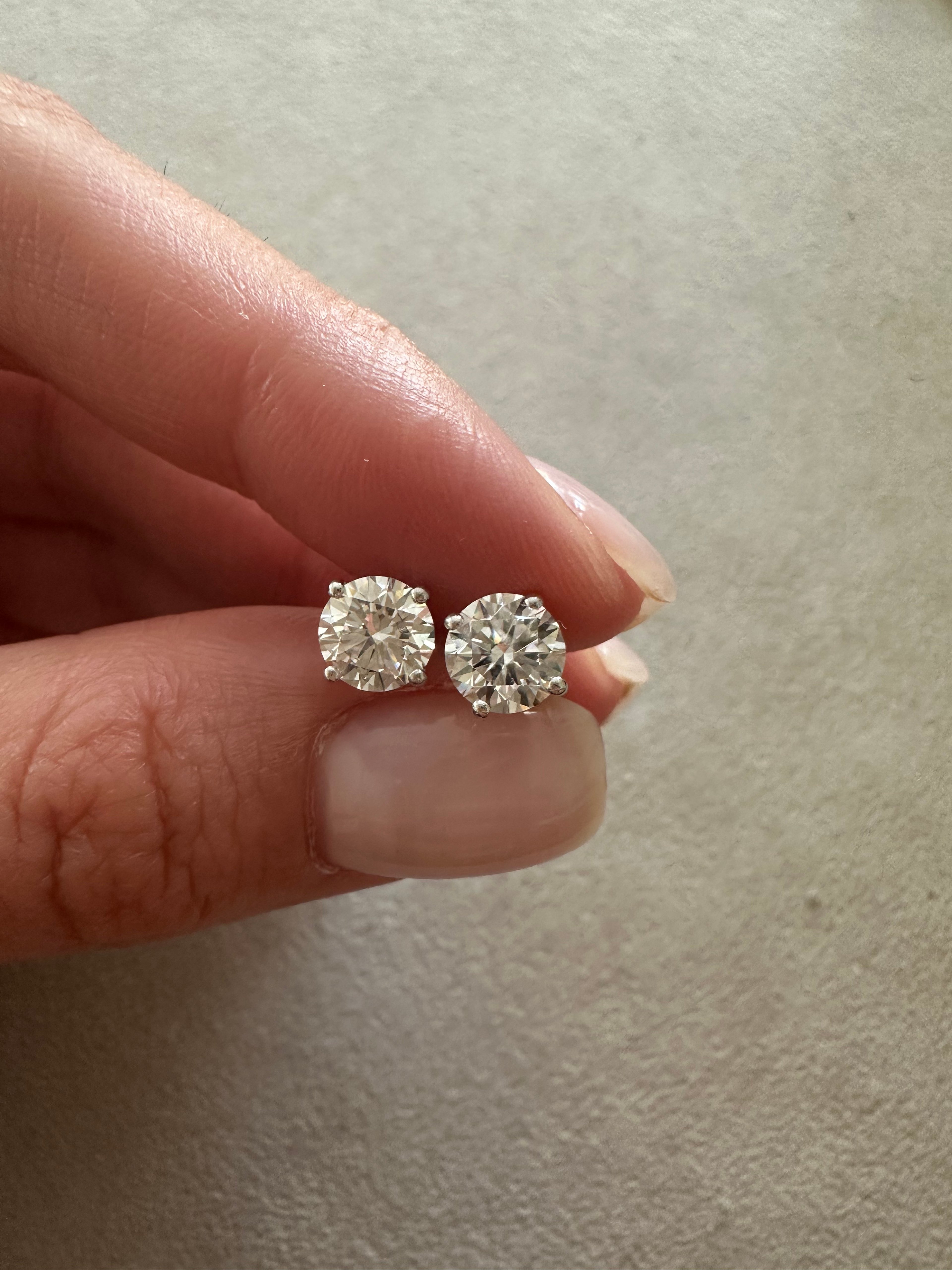 Classic Round Diamond Stud Earrings