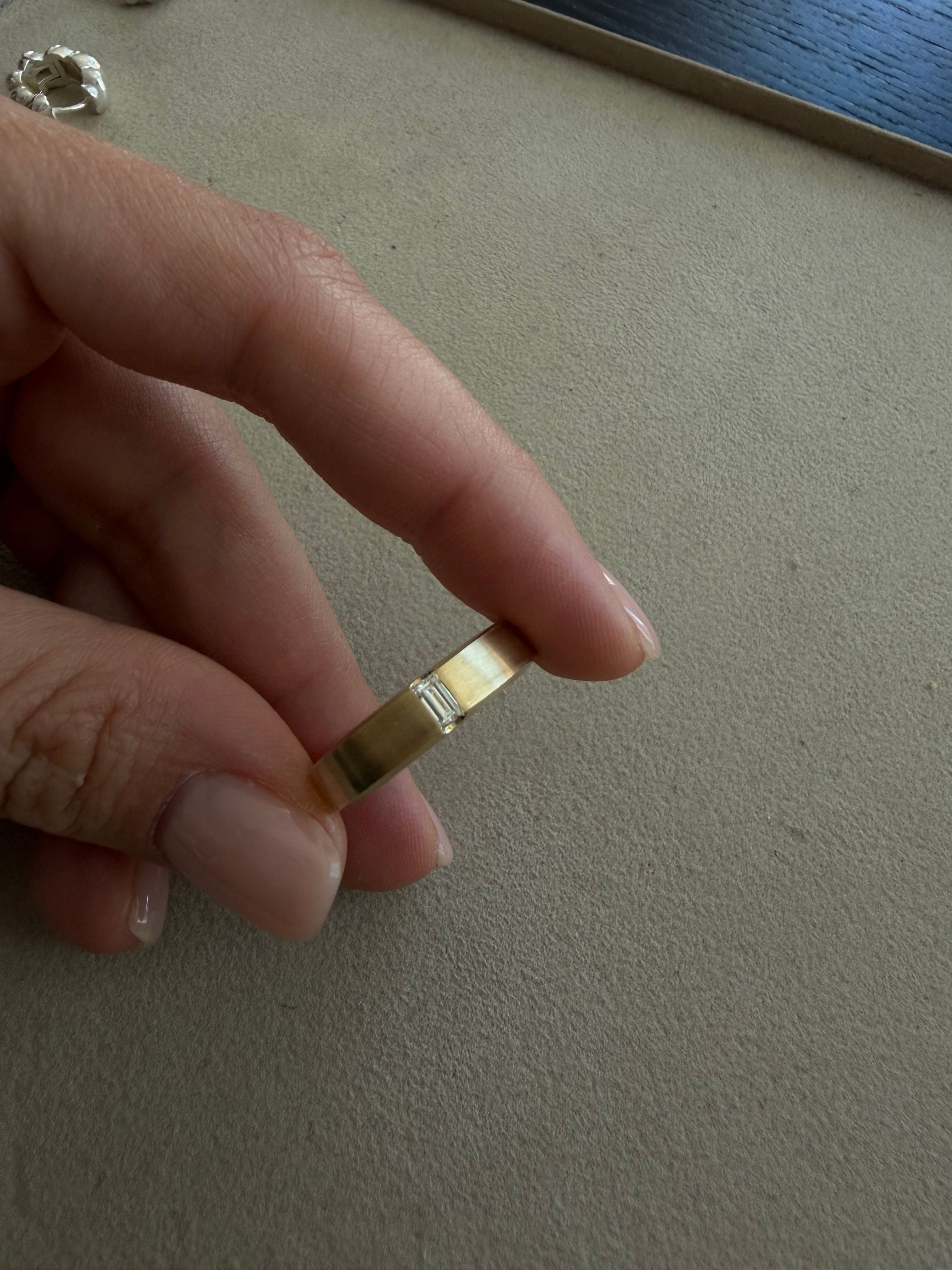 Geometric Baguette Ring