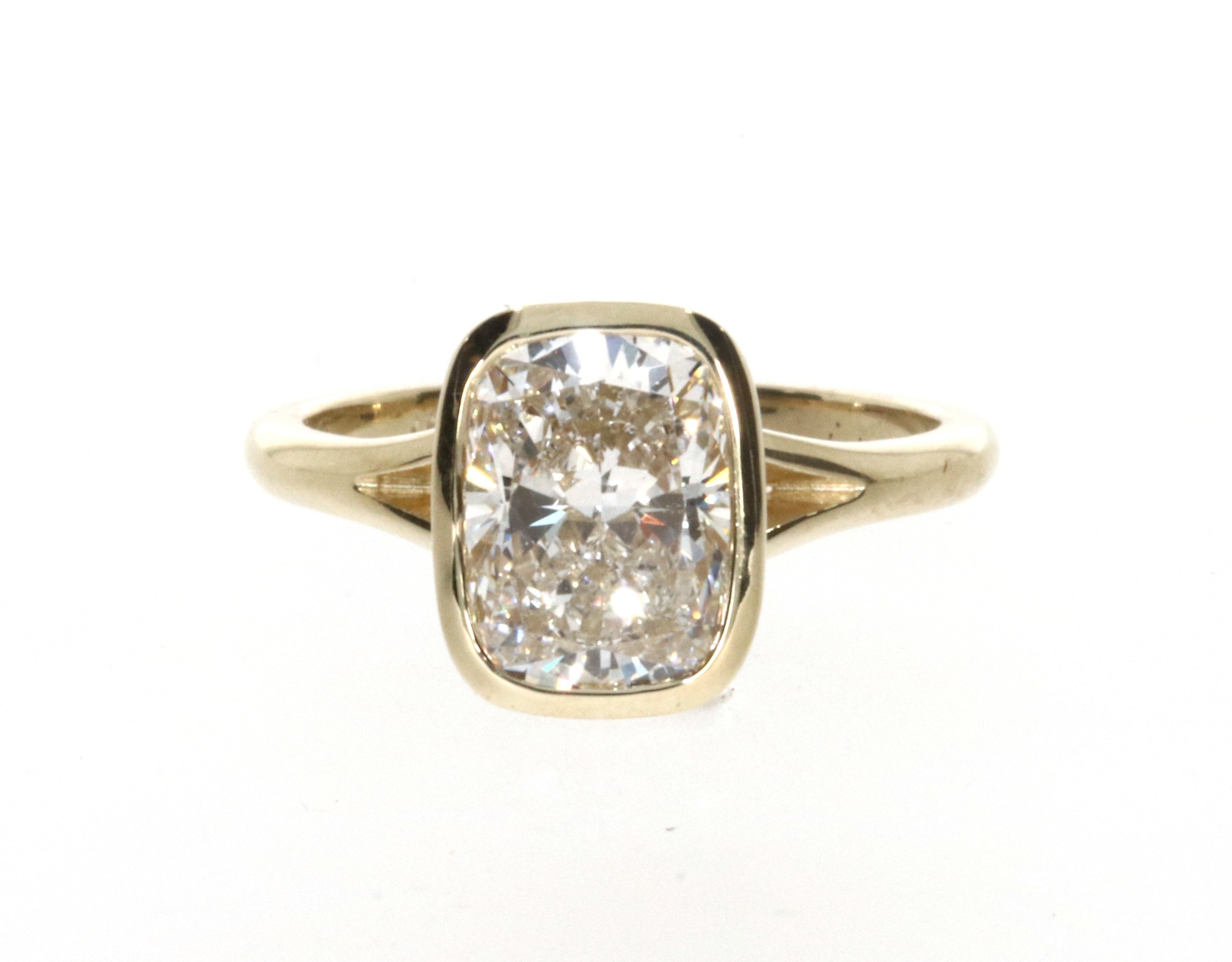 Vintage Cushion Bezel Ring
