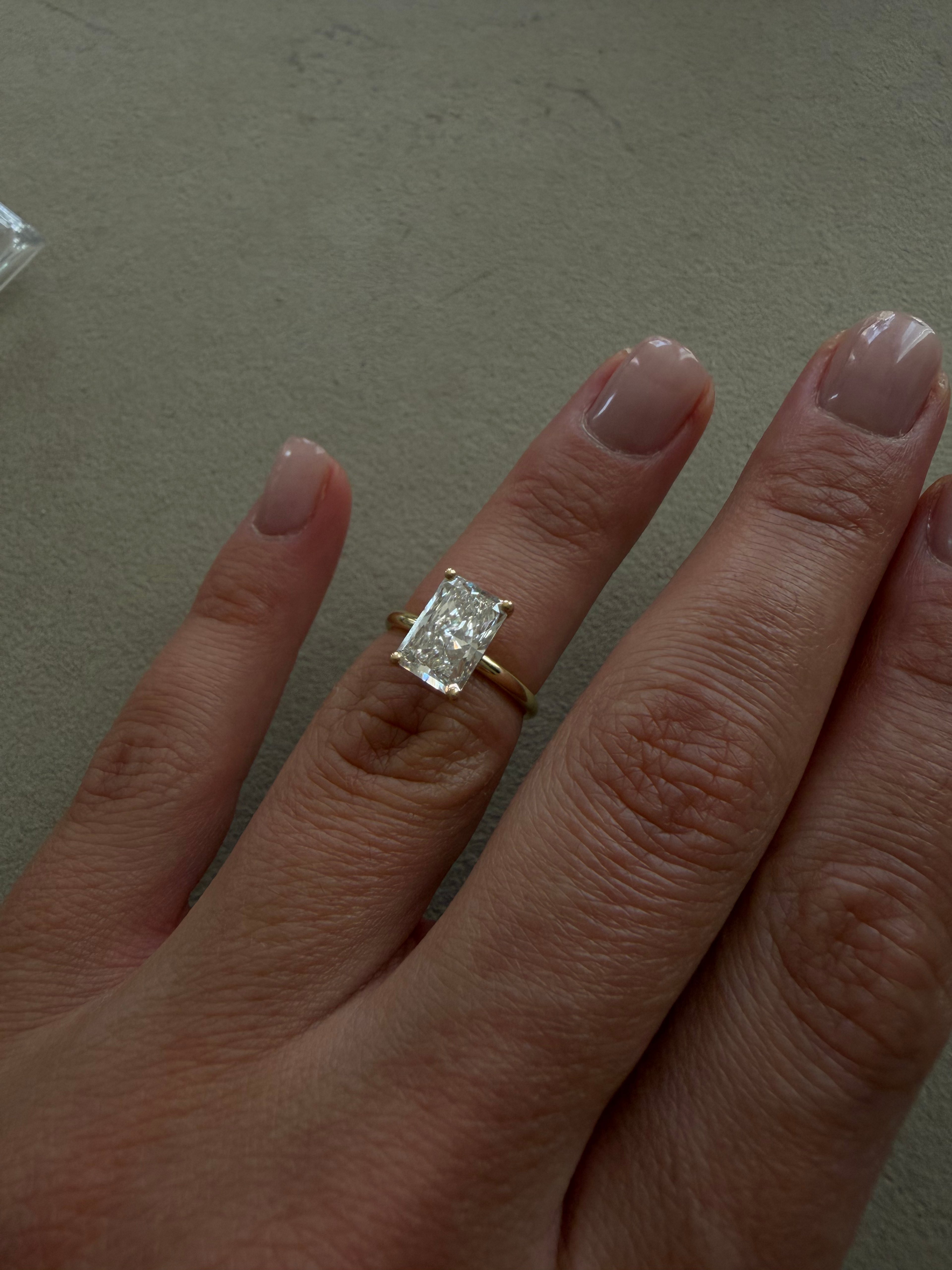 Wide Band Radiant Ring