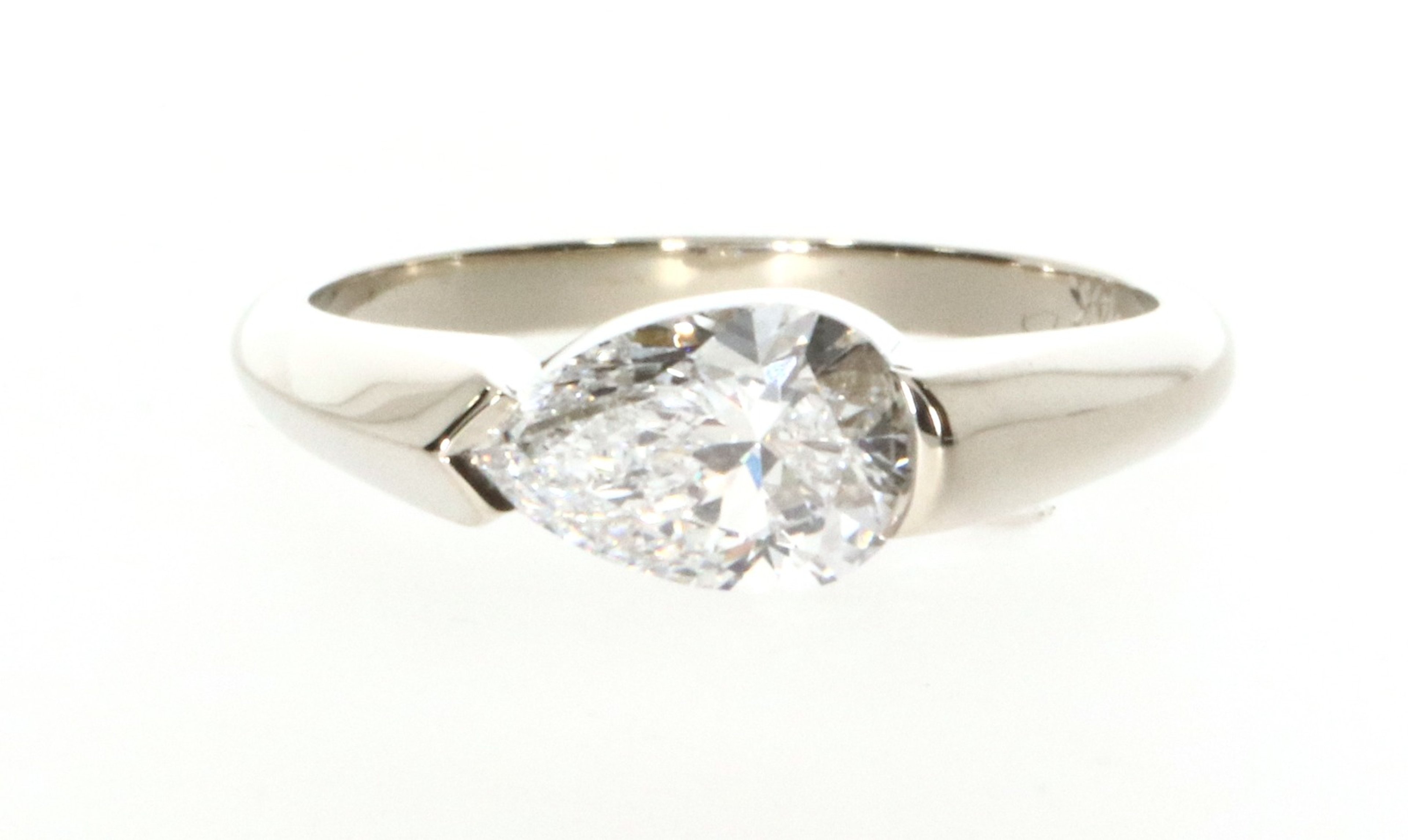 East-West Pear Ring