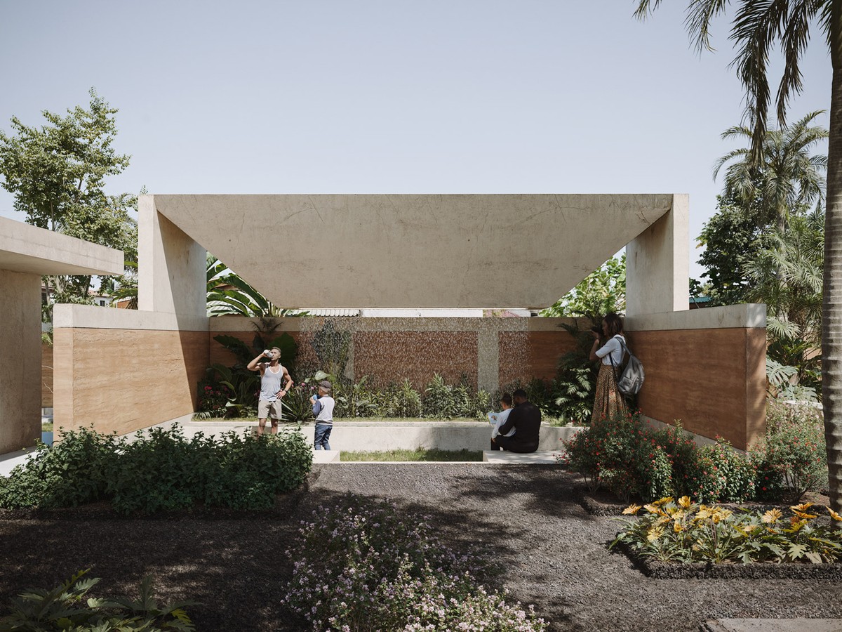 Backyard Community Garden, Accra, Ghana