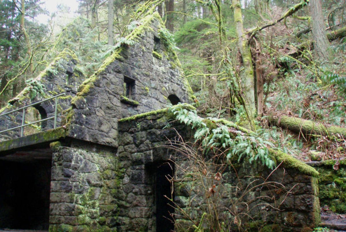 Stone House, McCleay Trail