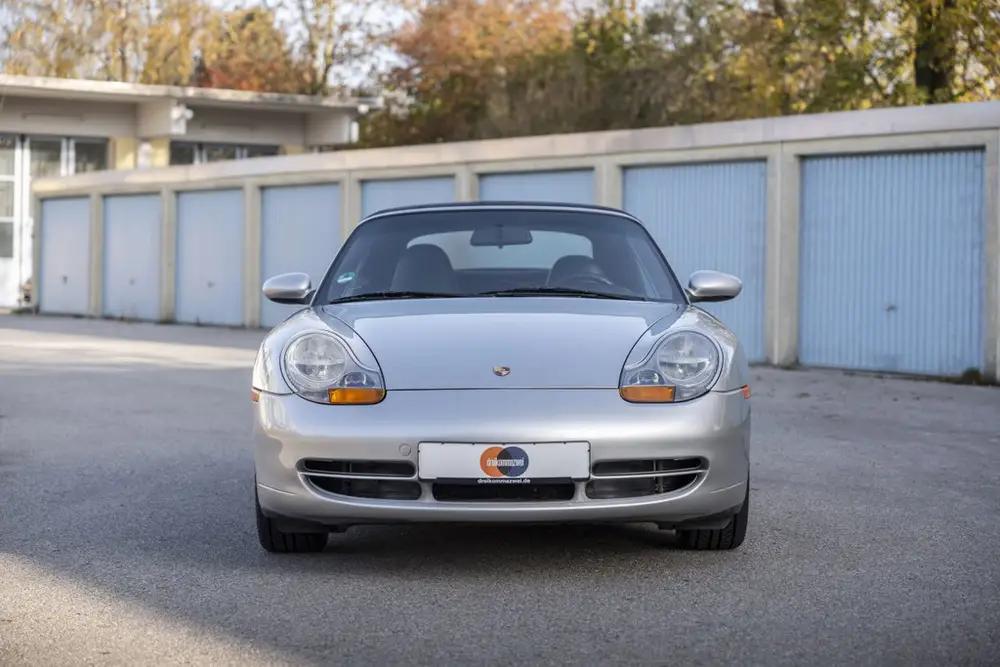 Porsche 996 Carrera, Baujahr 2000