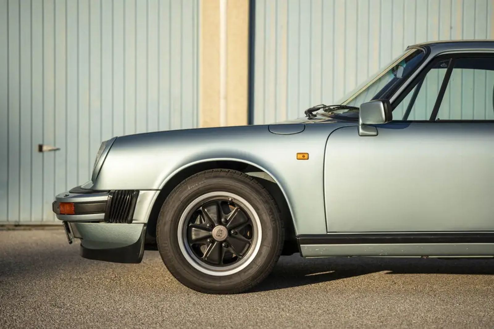 Porsche 911 Carrera 3.2 – Foto 3