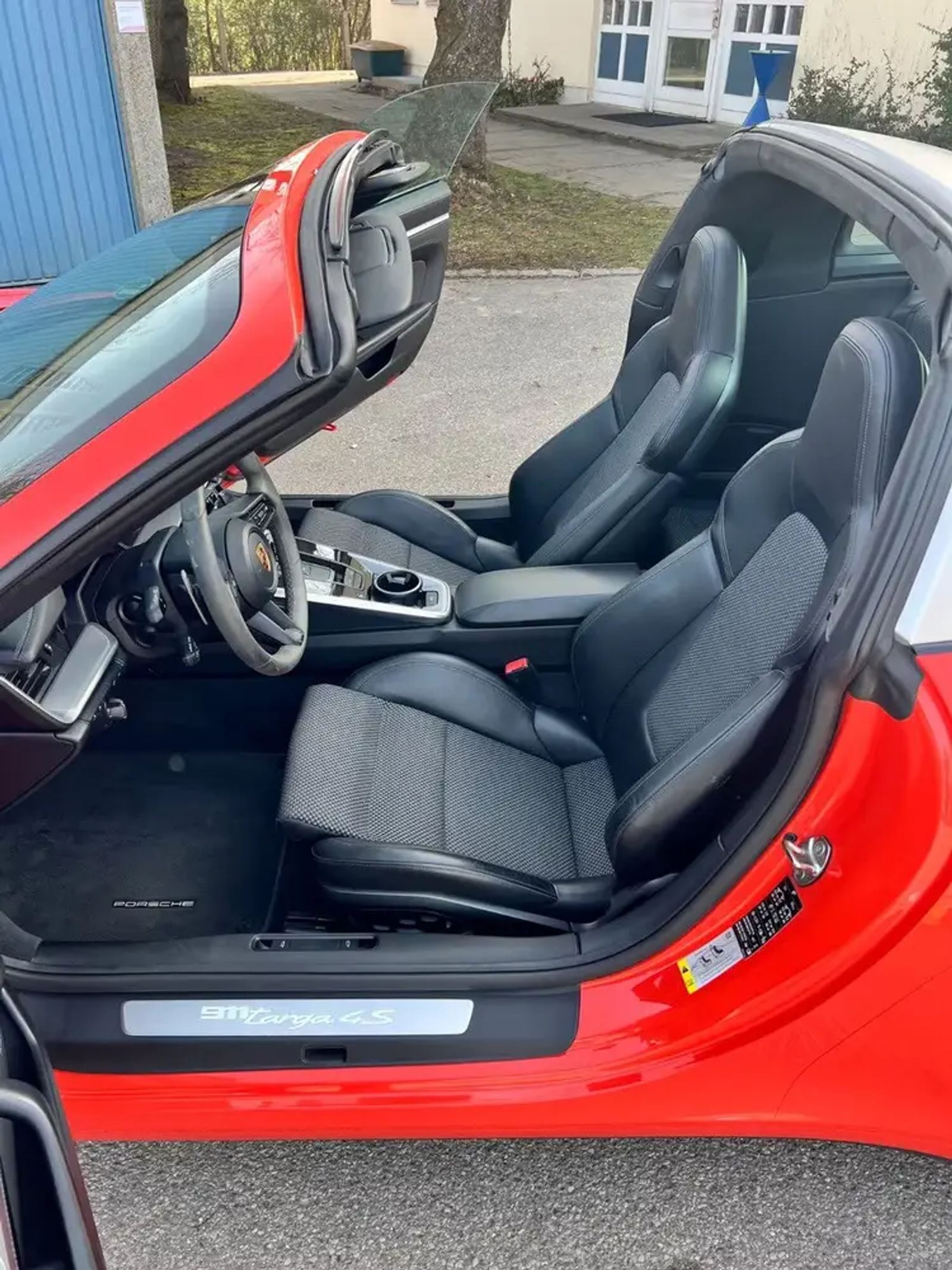 Porsche 992 Targa 4S – Foto 4