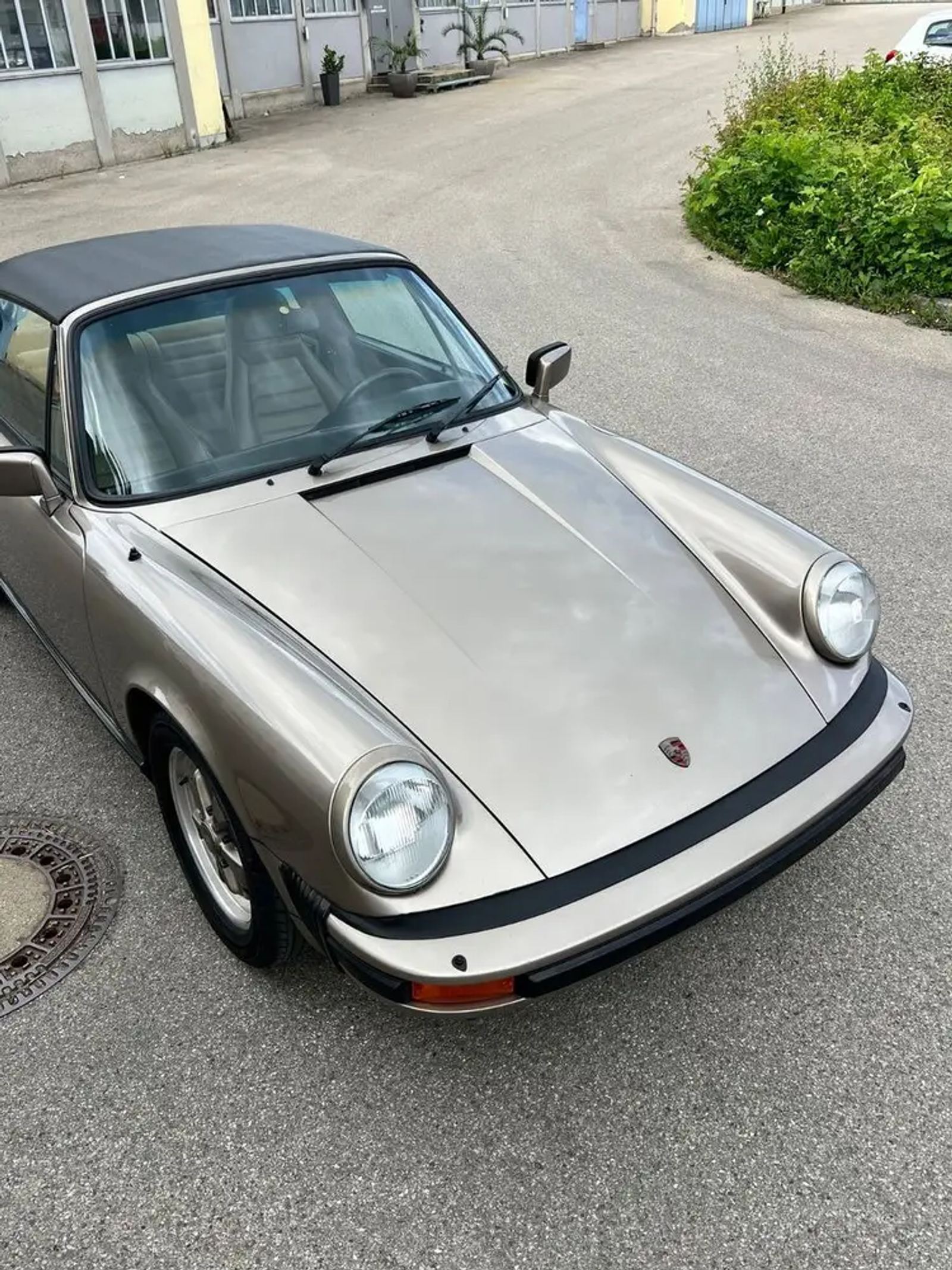 Porsche 911 Carrera 3.2 – Foto 10