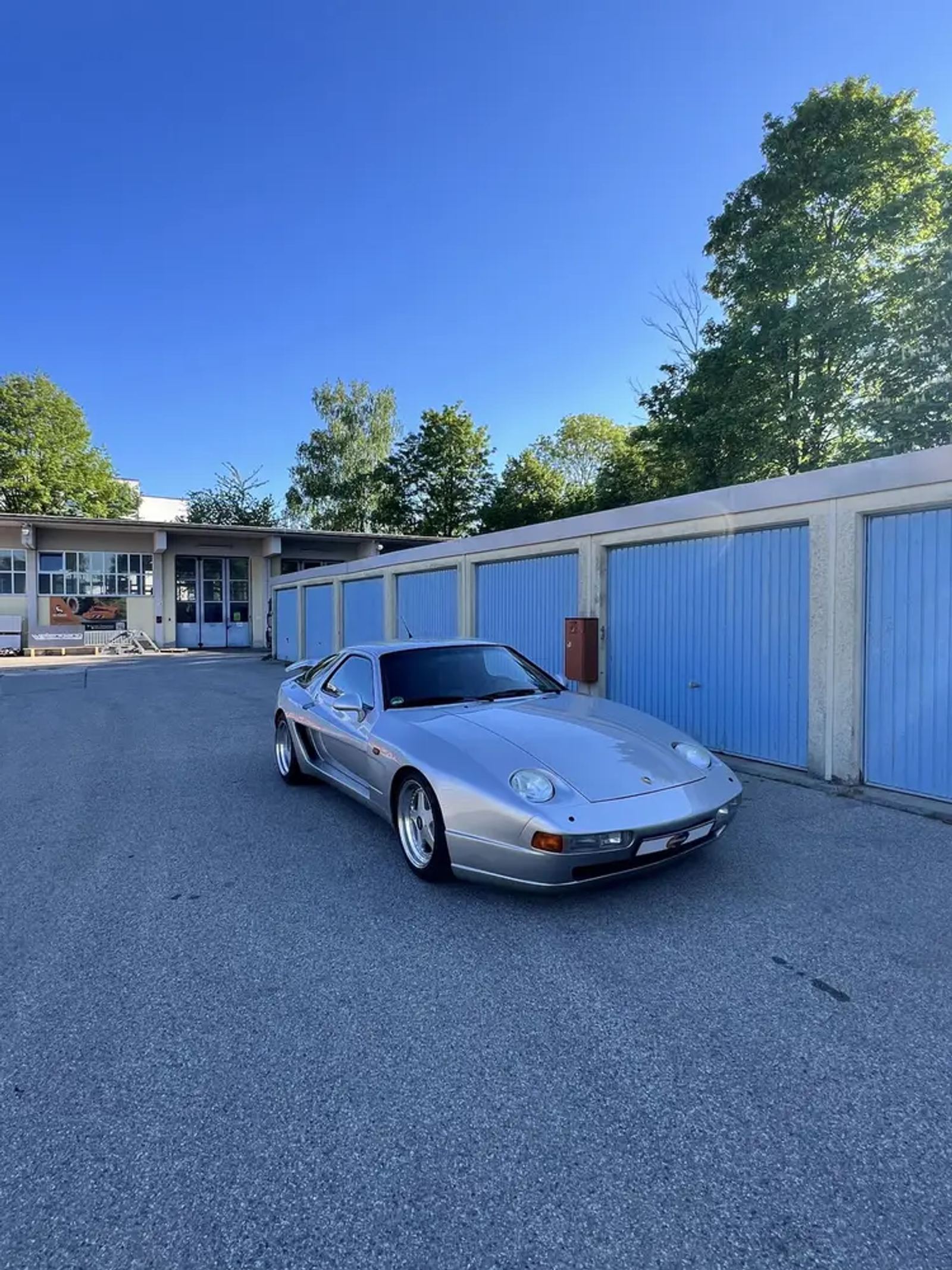 Porsche 928 S4 – Foto 7