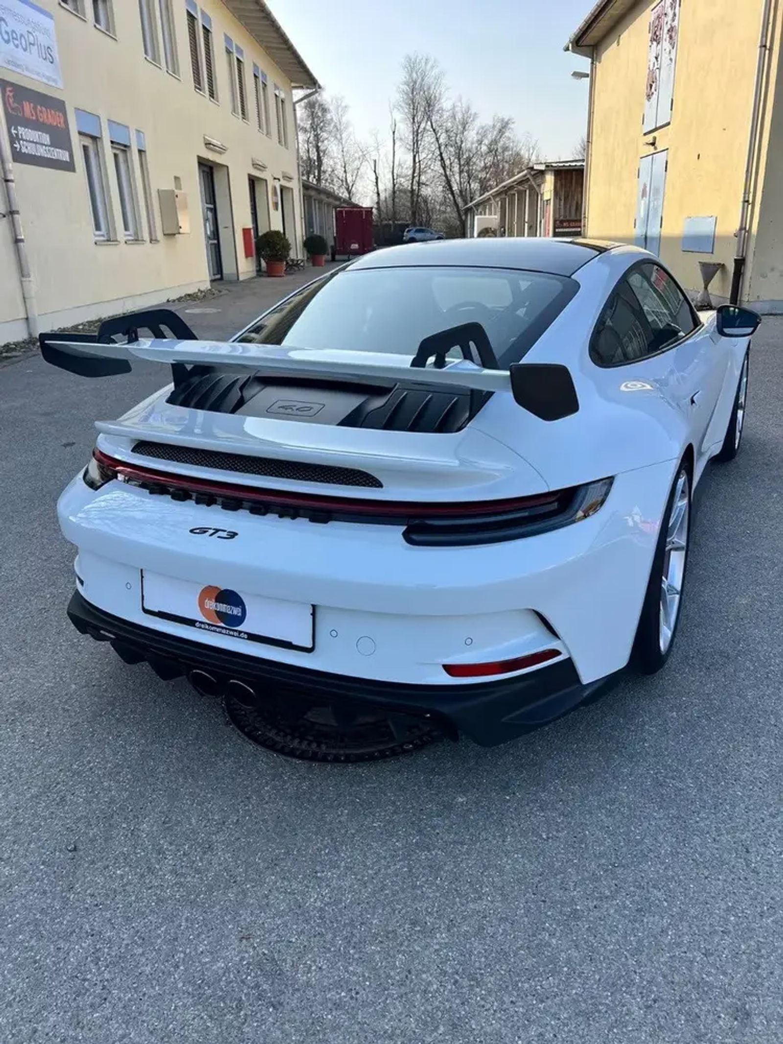 Porsche 992 GT3 – Foto 8